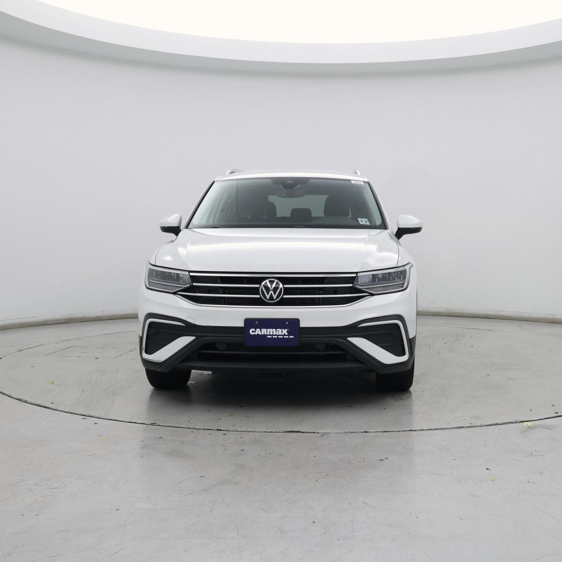 Thumbnail: 2022 Volkswagen Tiguan - 5