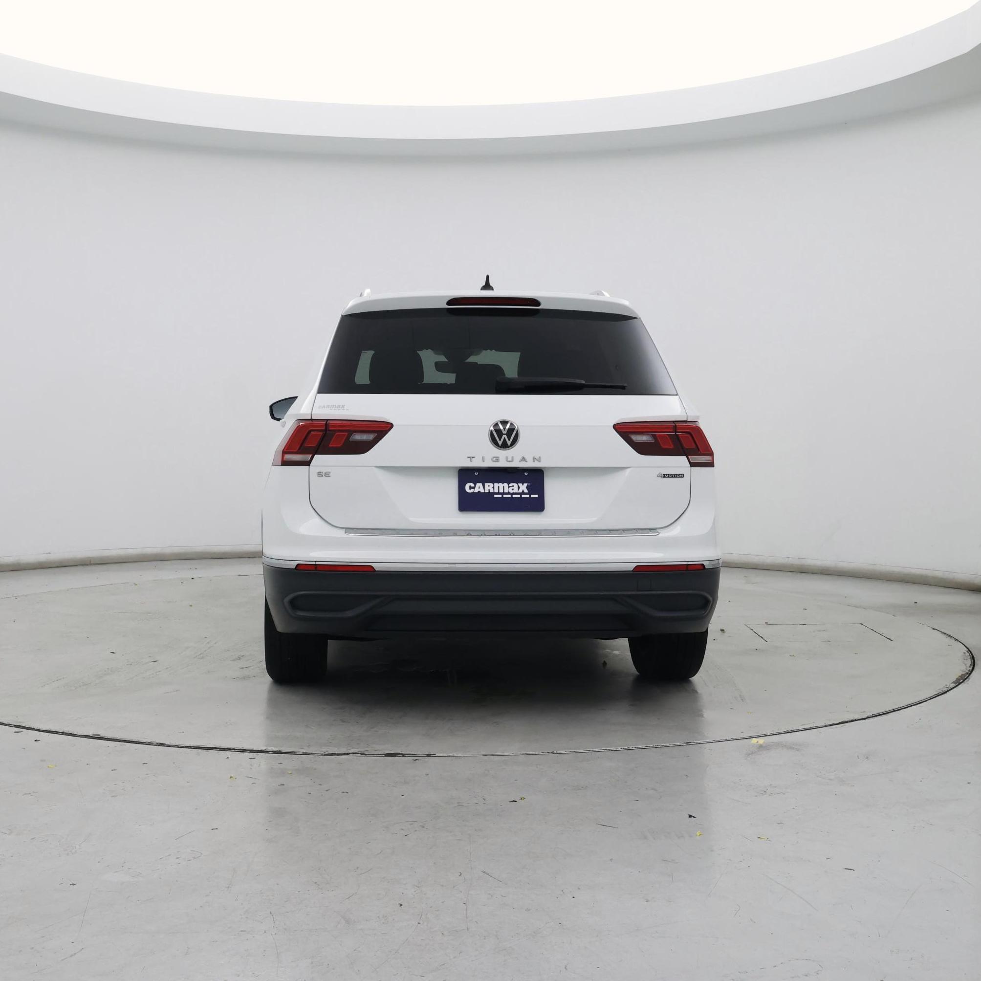 Thumbnail: 2022 Volkswagen Tiguan - 6