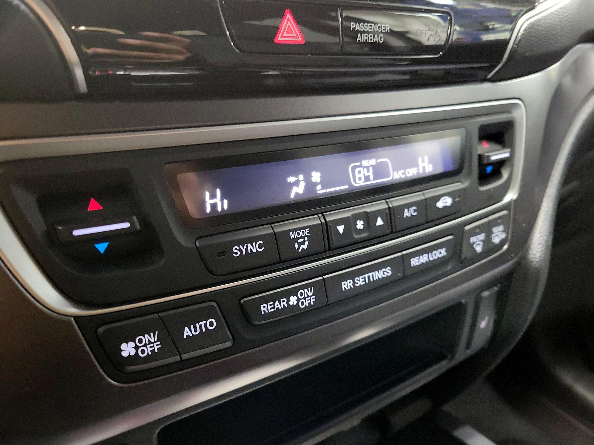 Thumbnail: 2022 Honda Pilot - 16