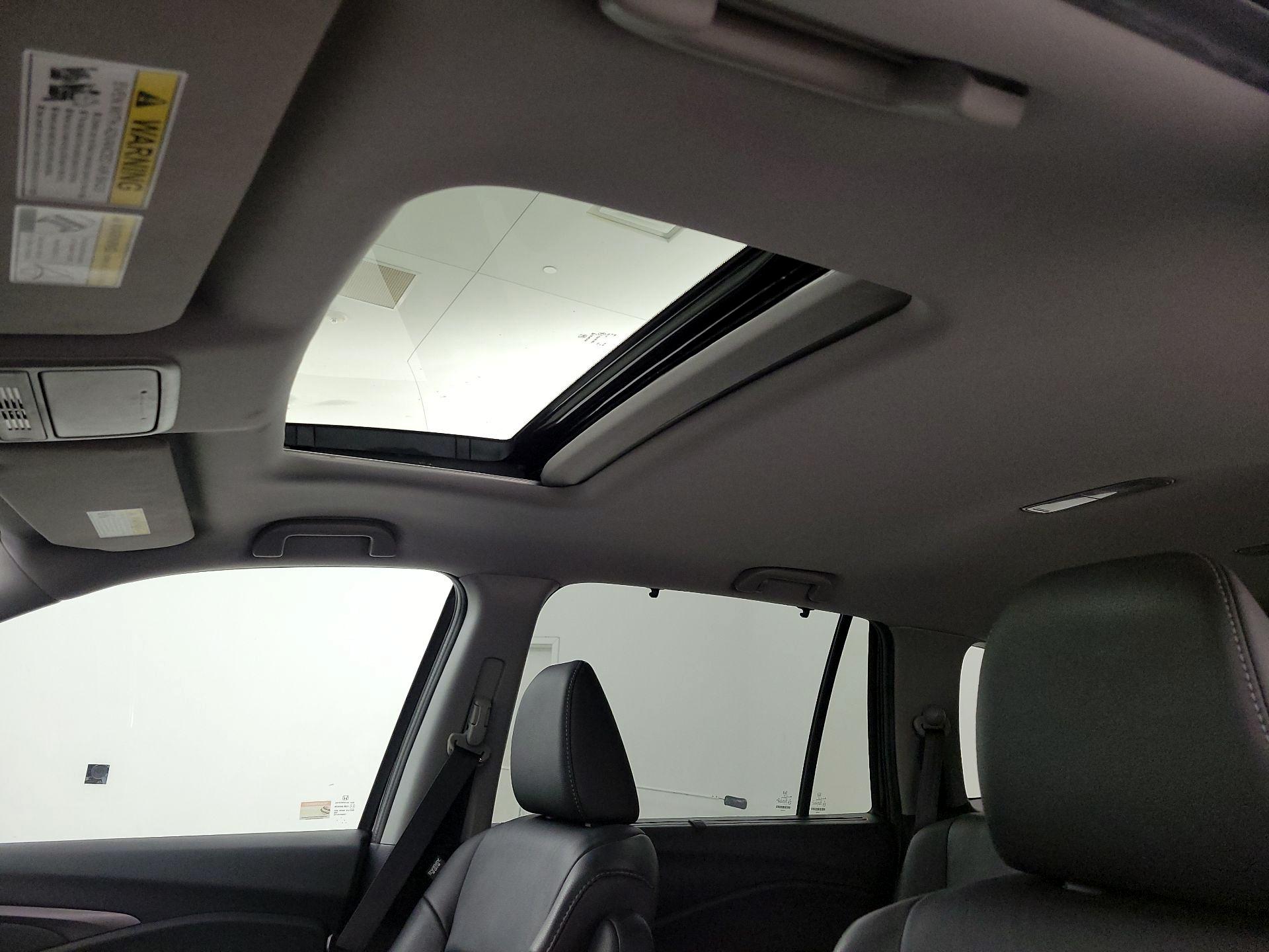 Thumbnail: 2022 Honda Pilot - 19