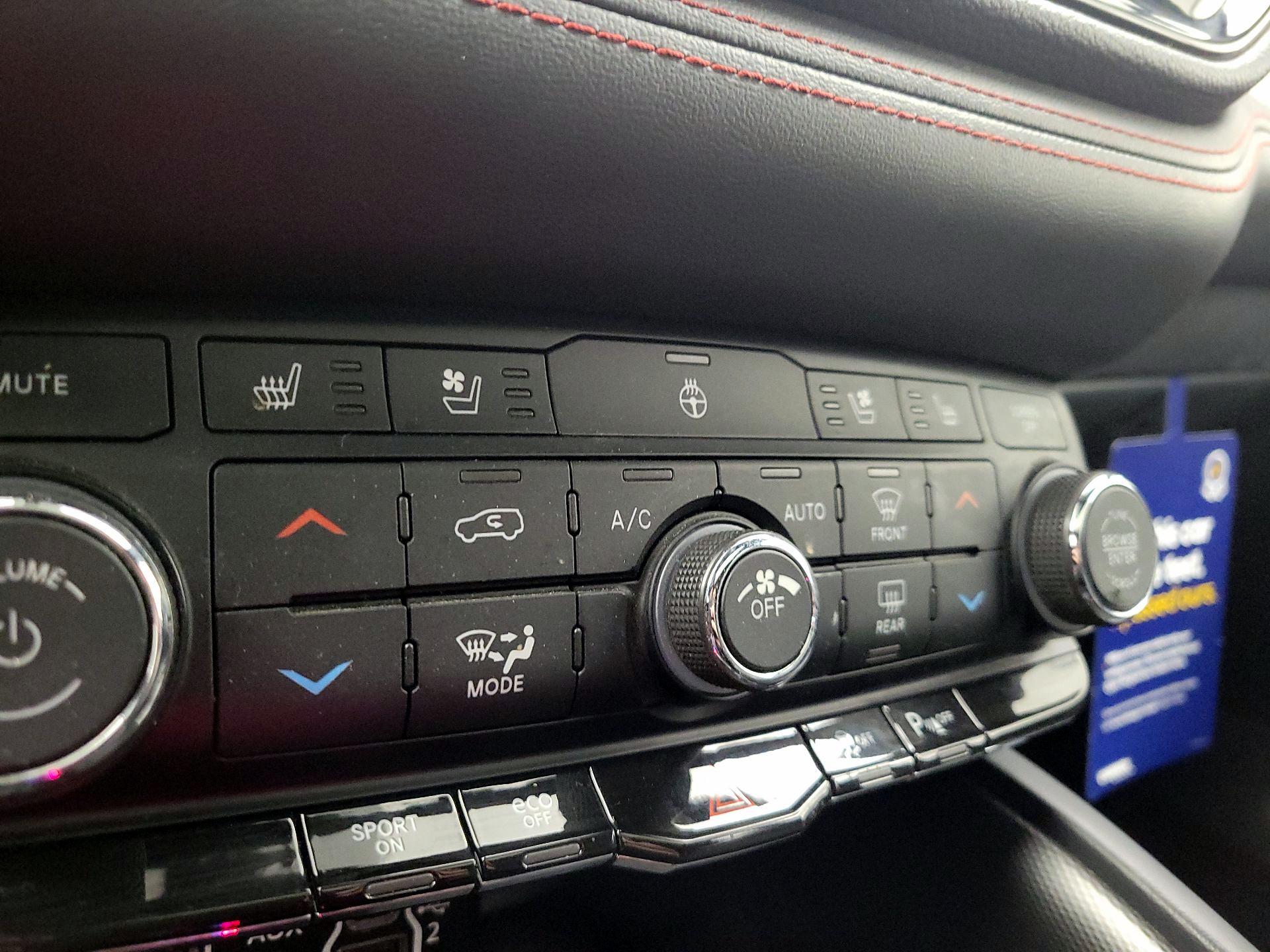 Thumbnail: 2023 Dodge Durango - 17