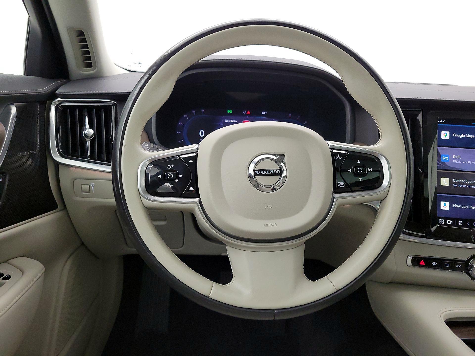 Thumbnail: 2022 Volvo S90 - 10