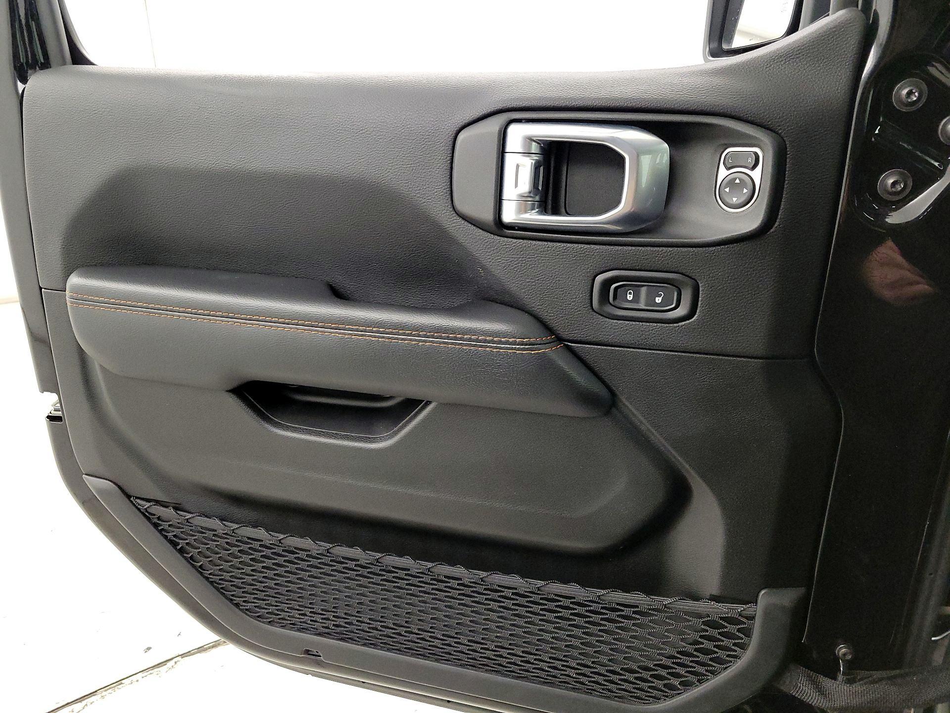 Thumbnail: 2022 Jeep Gladiator - 12