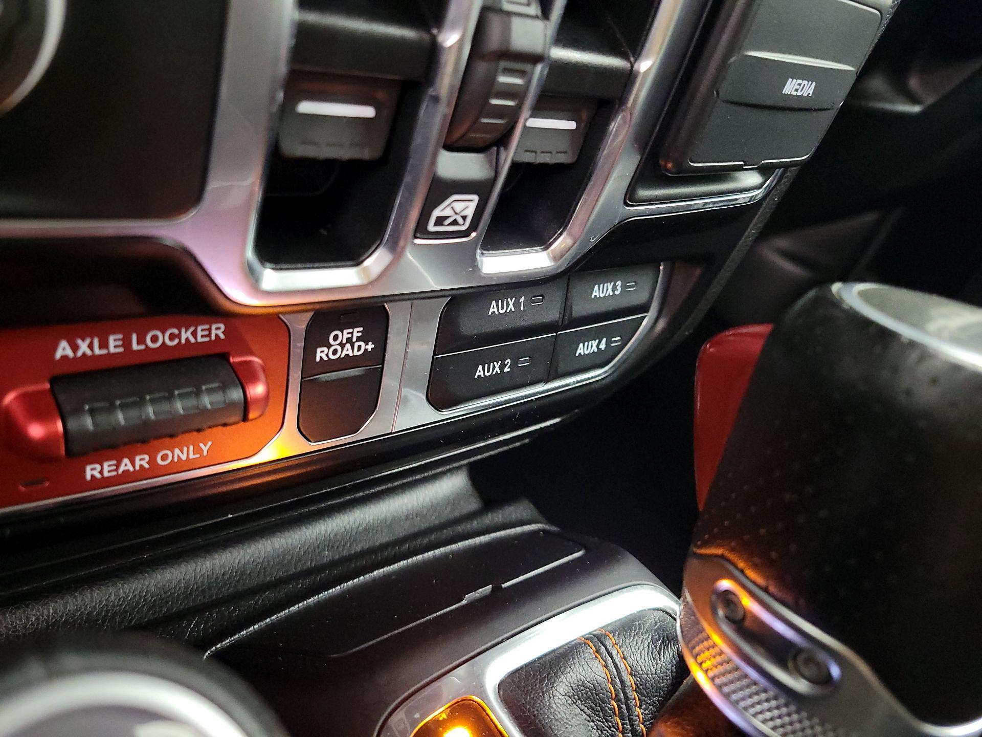 Thumbnail: 2022 Jeep Gladiator - 19