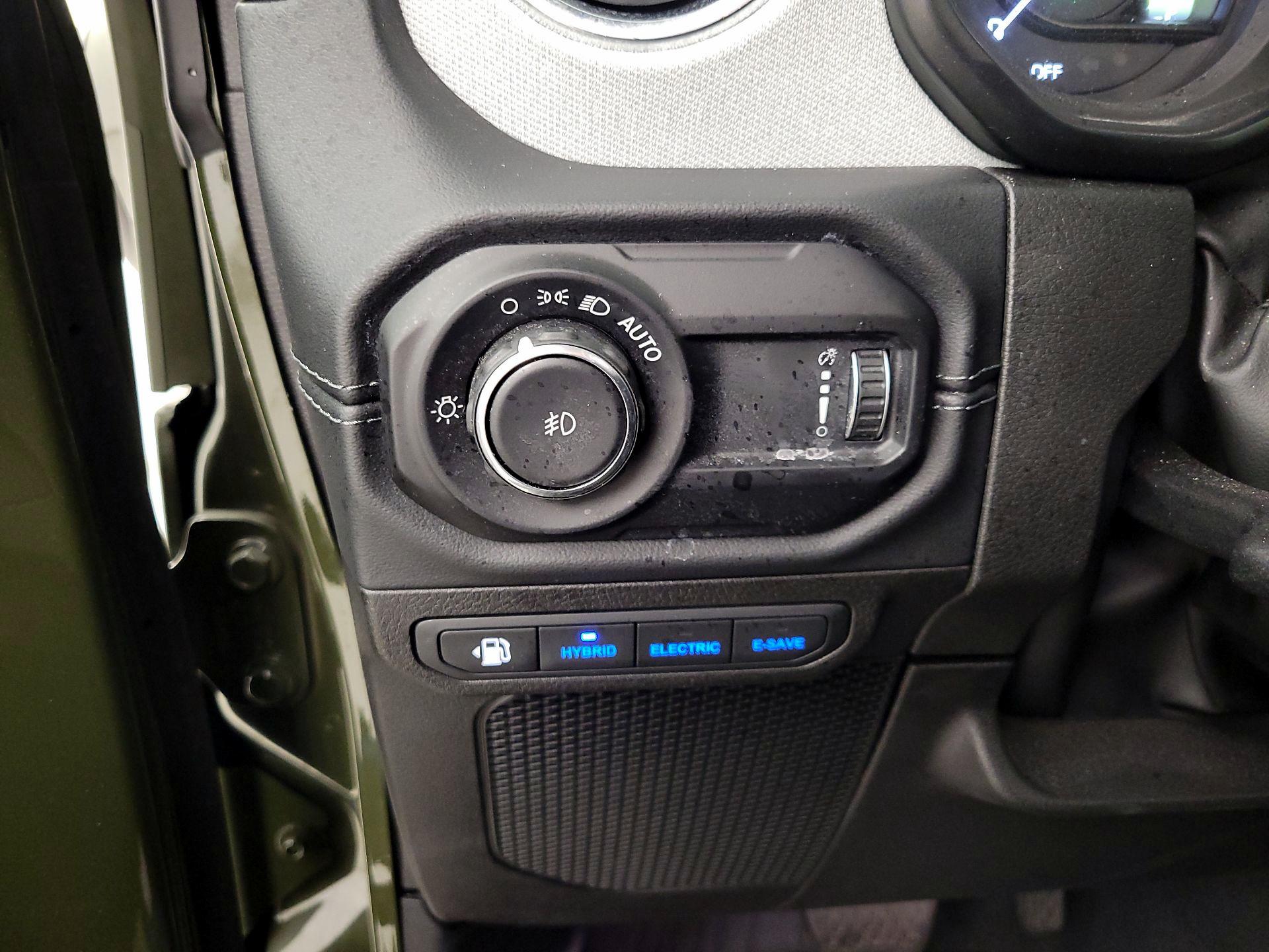 Thumbnail: 2024 Jeep Wrangler - 13