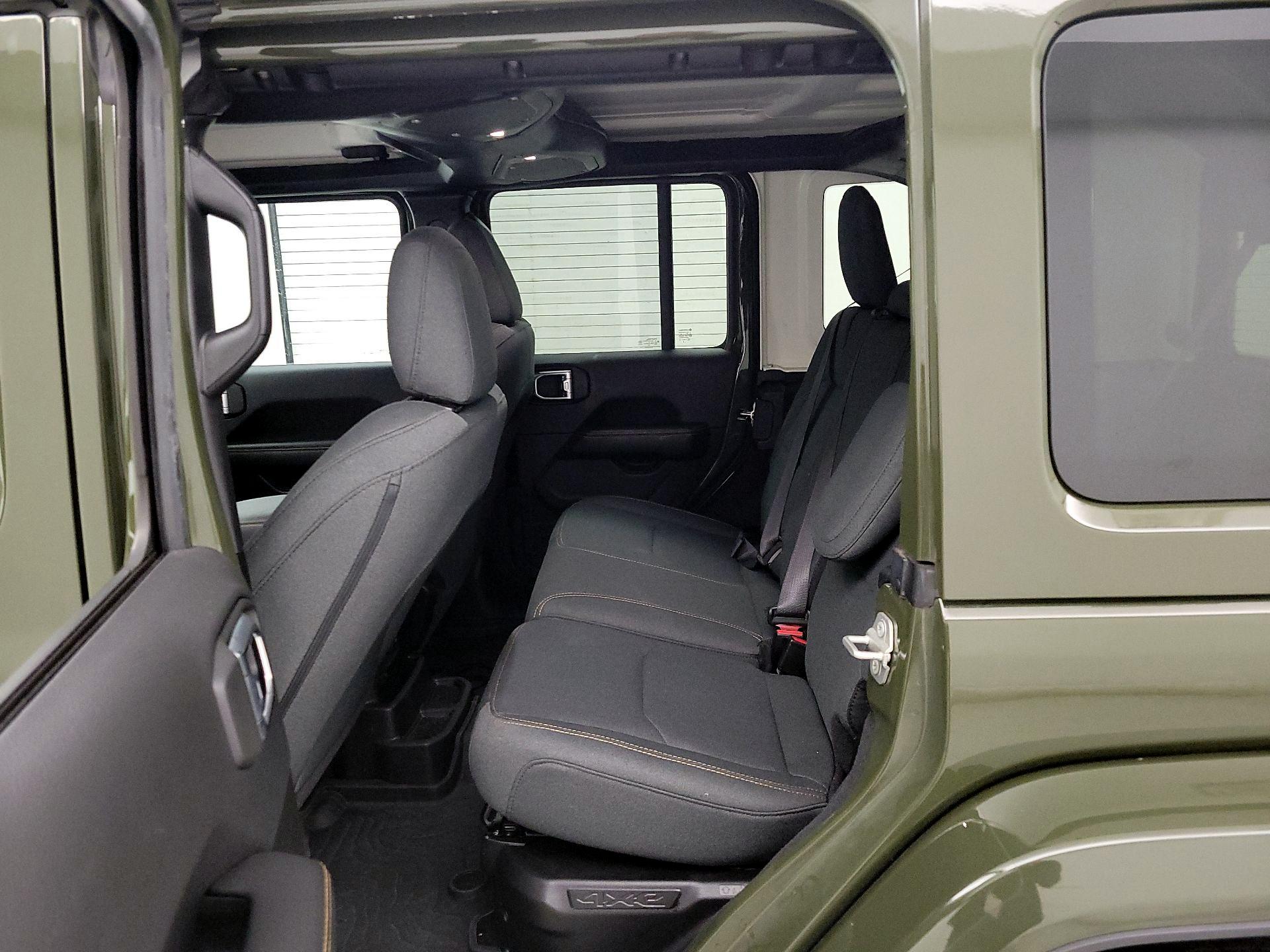 Thumbnail: 2024 Jeep Wrangler - 20