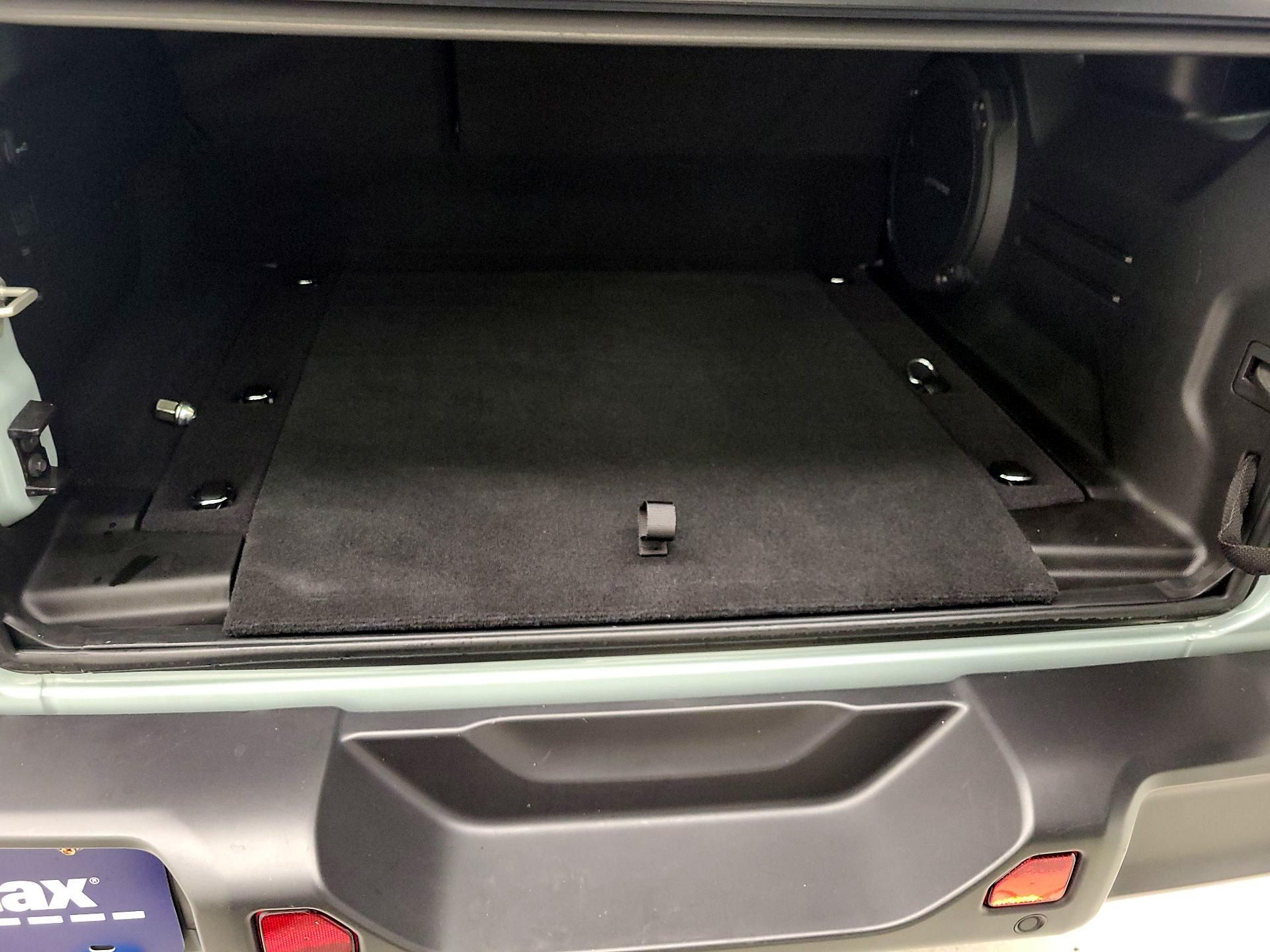 Thumbnail: 2024 Jeep Wrangler - 20