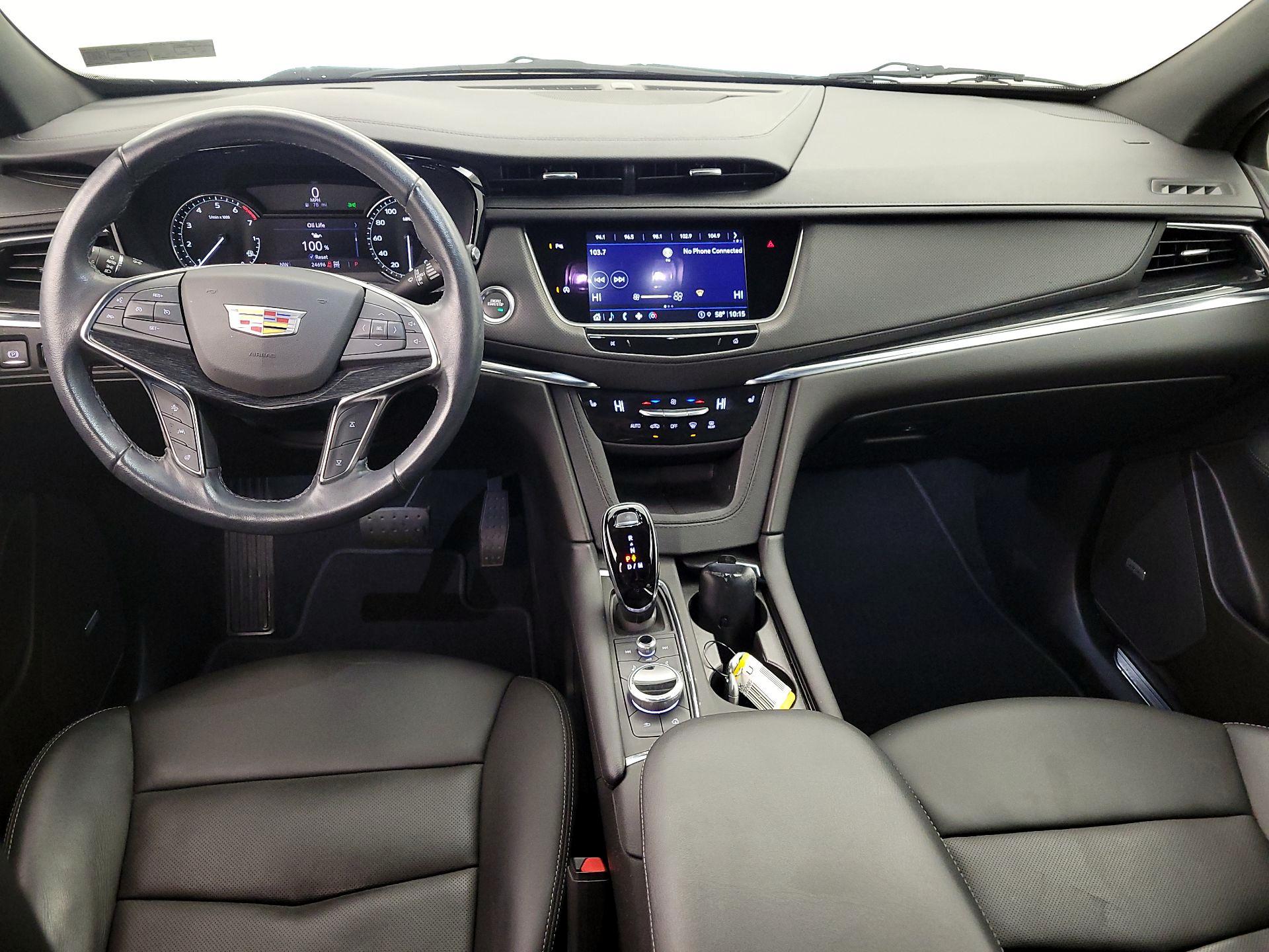 Thumbnail: 2022 Cadillac XT5 - 9