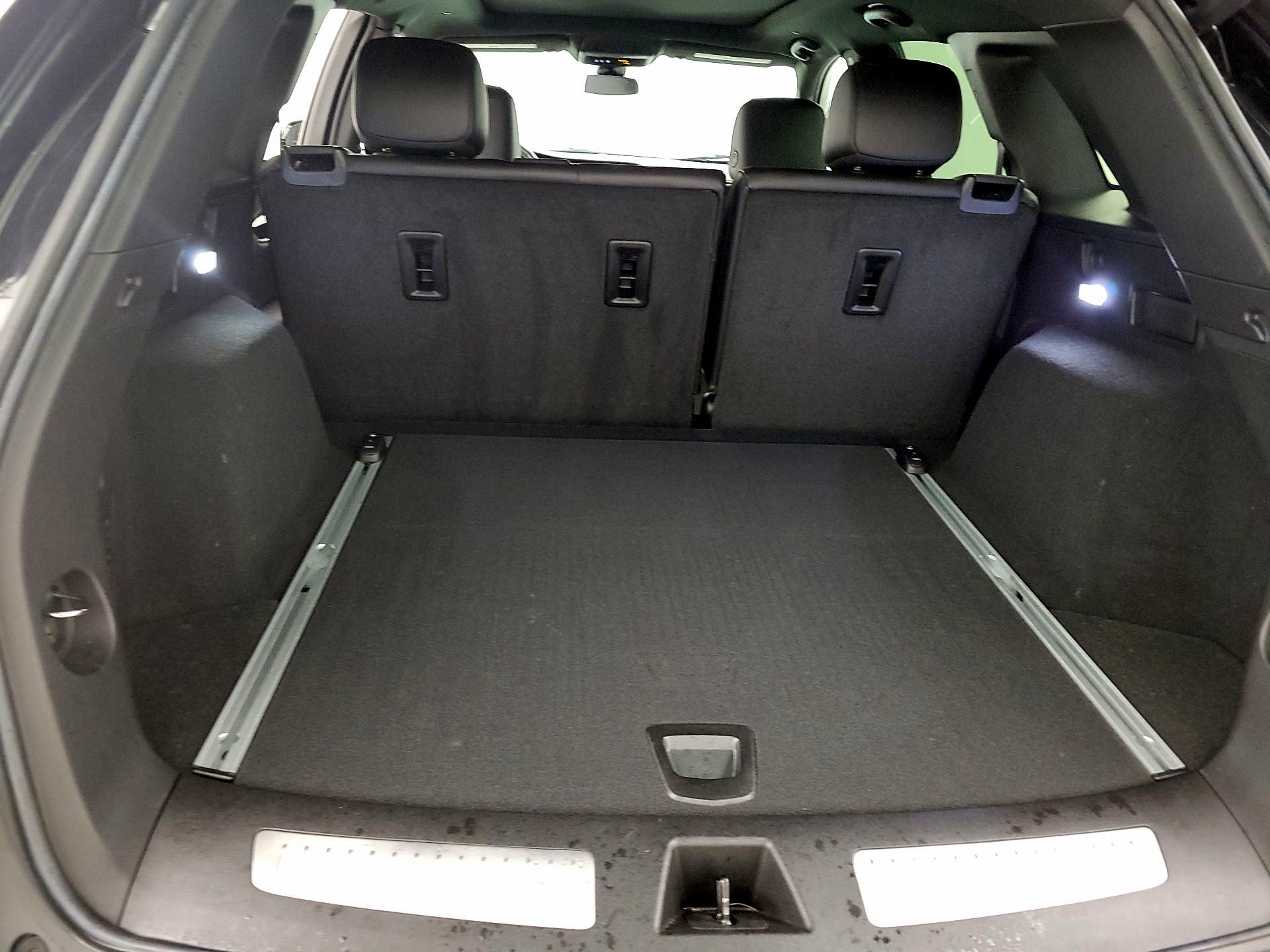 Thumbnail: 2022 Cadillac XT5 - 20