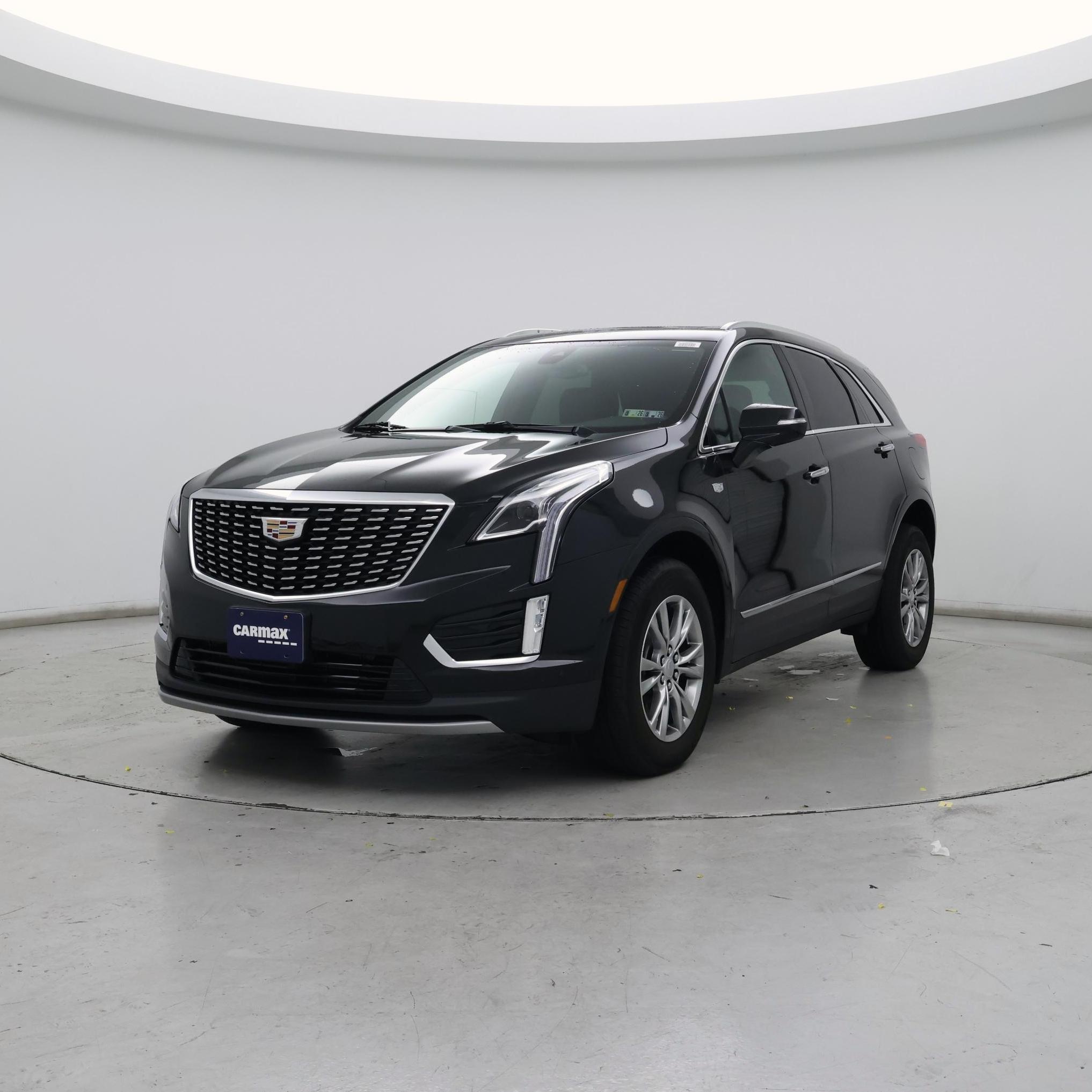 Thumbnail: 2022 Cadillac XT5 - 4