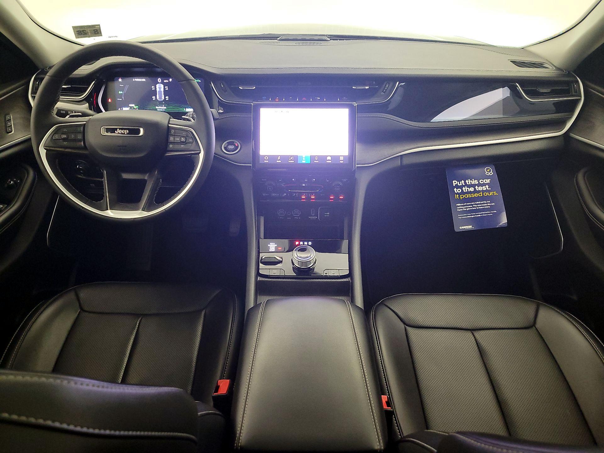 Thumbnail: 2023 Jeep Grand Cherokee - 9