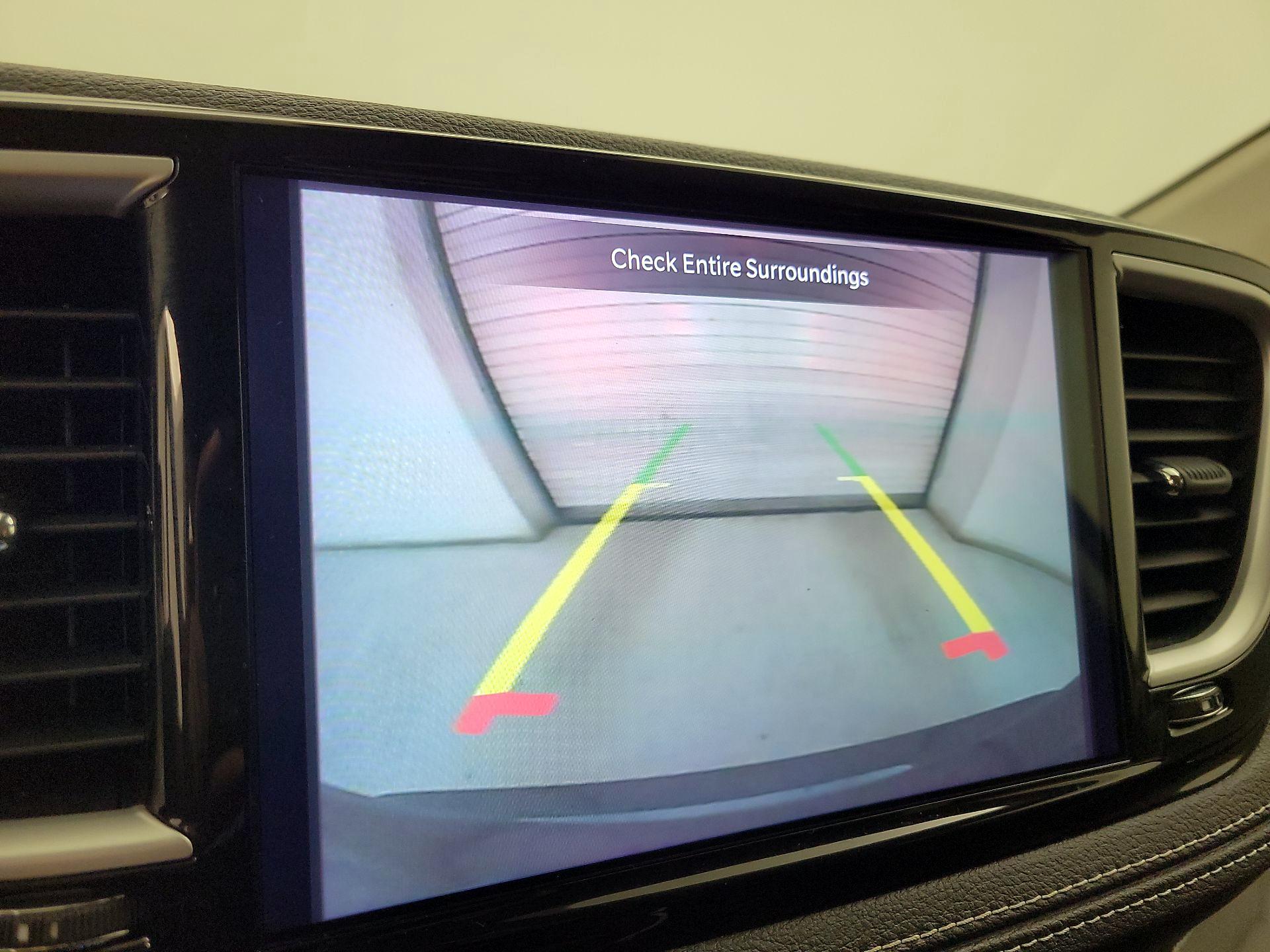 Thumbnail: 2022 Chrysler Pacifica - 14