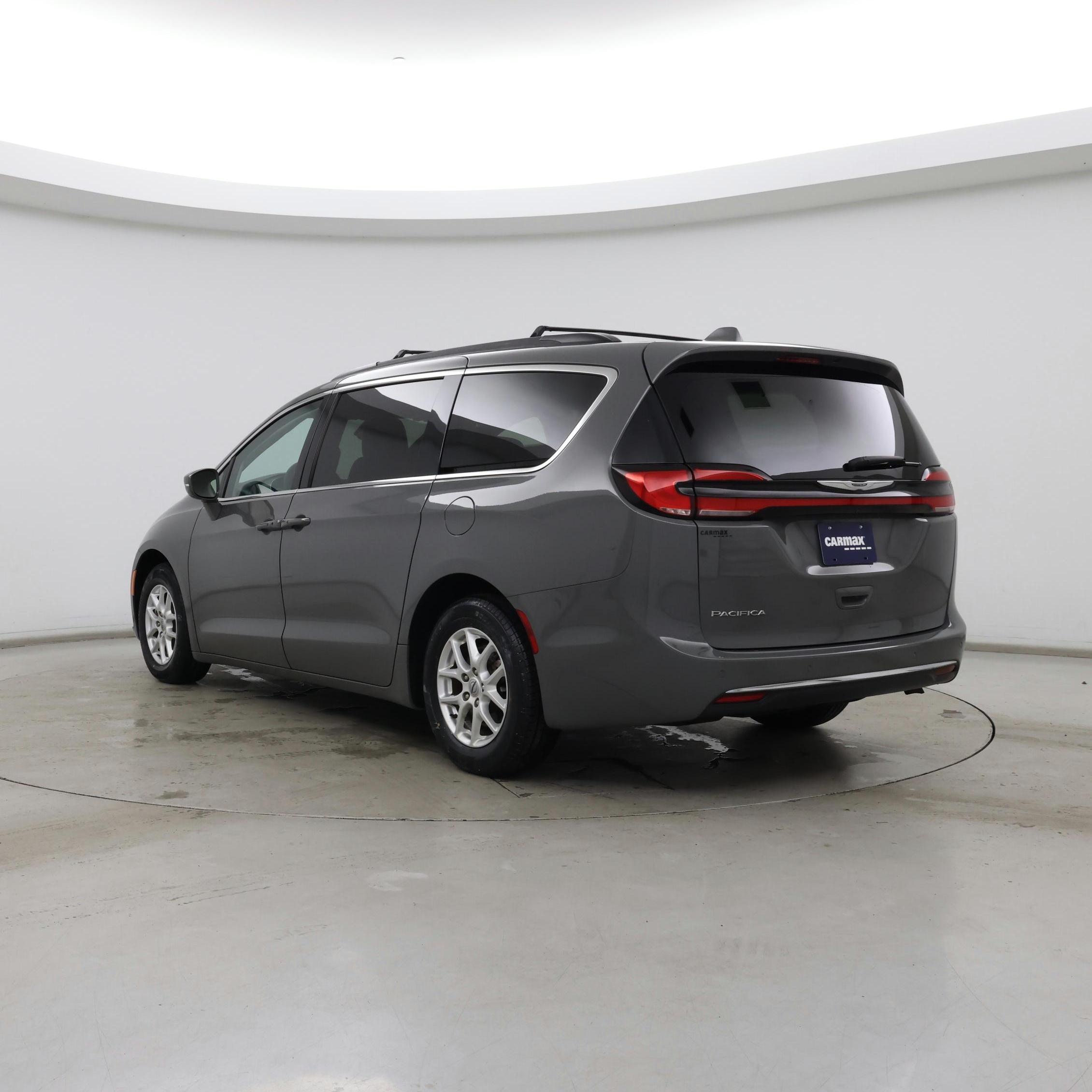 Thumbnail: 2022 Chrysler Pacifica - 2