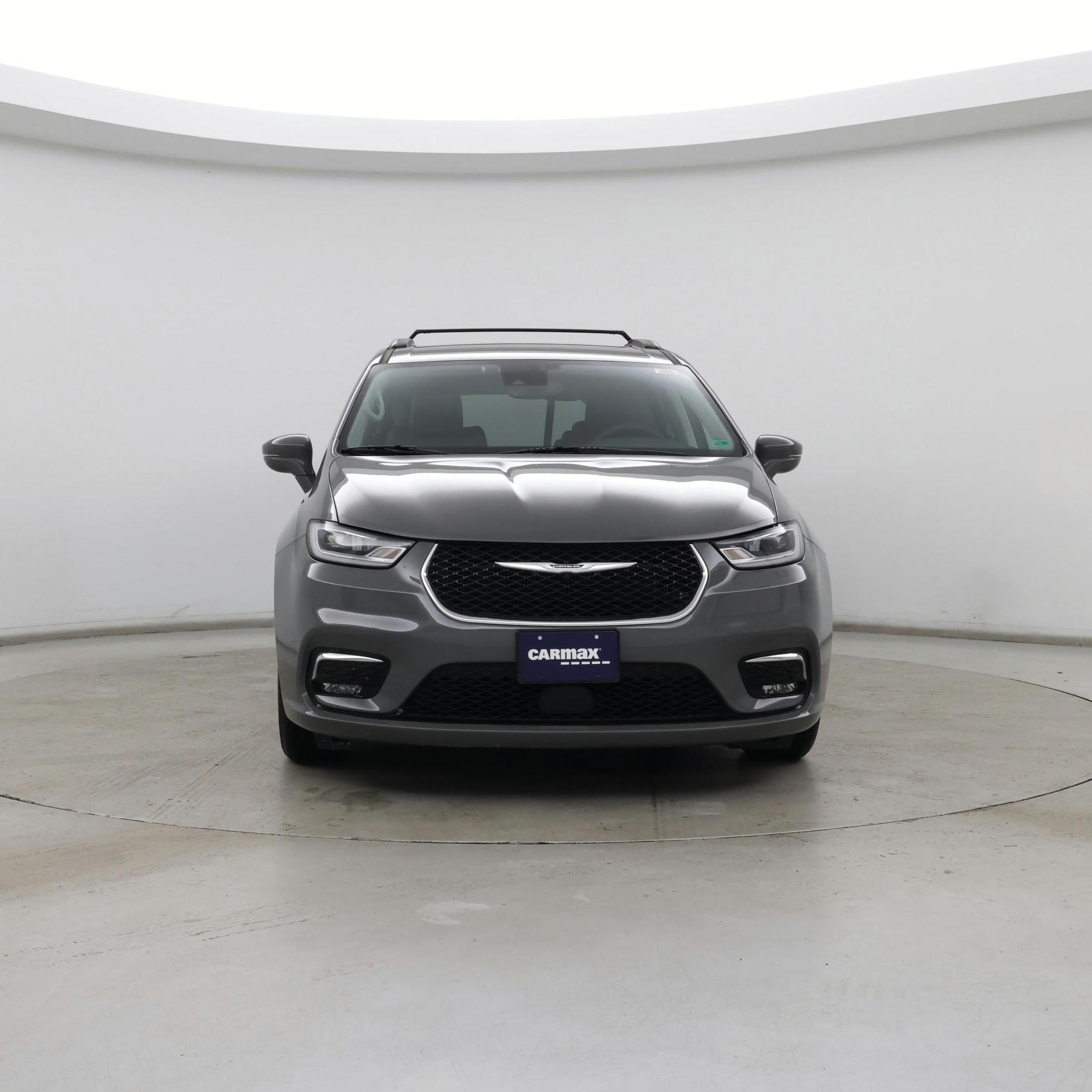 Thumbnail: 2022 Chrysler Pacifica - 5