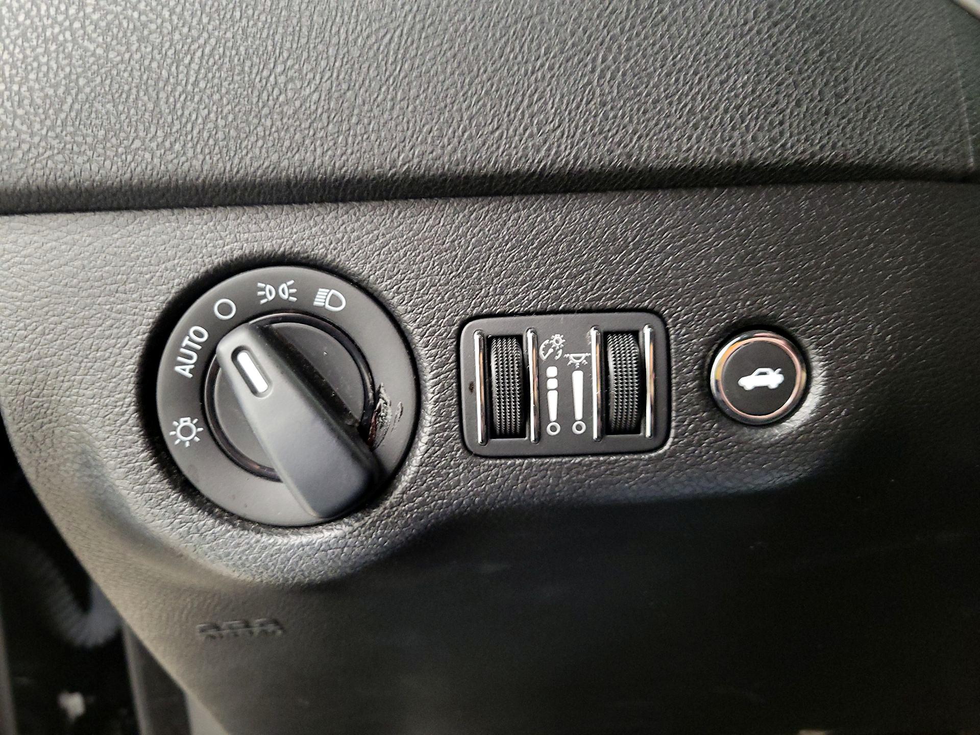 Thumbnail: 2022 Dodge Charger - 13