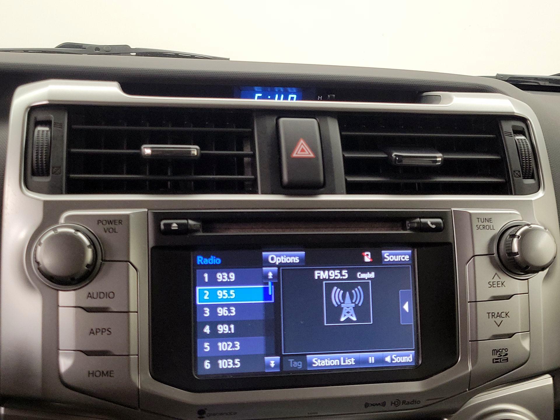 Thumbnail: 2017 Toyota 4Runner - 16