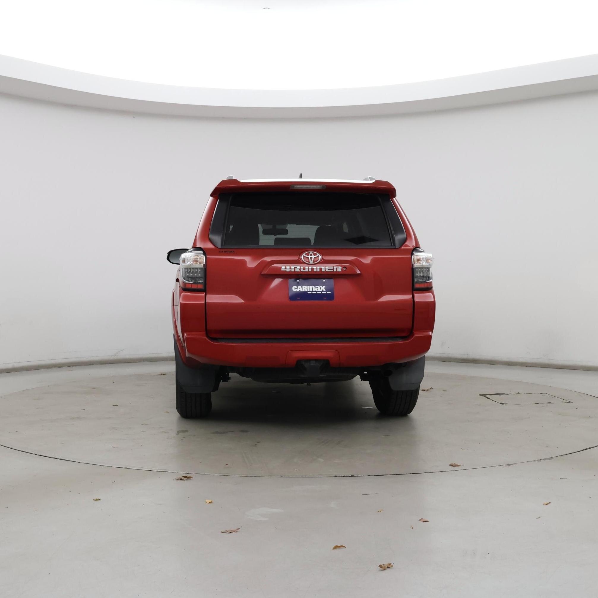 Thumbnail: 2017 Toyota 4Runner - 6