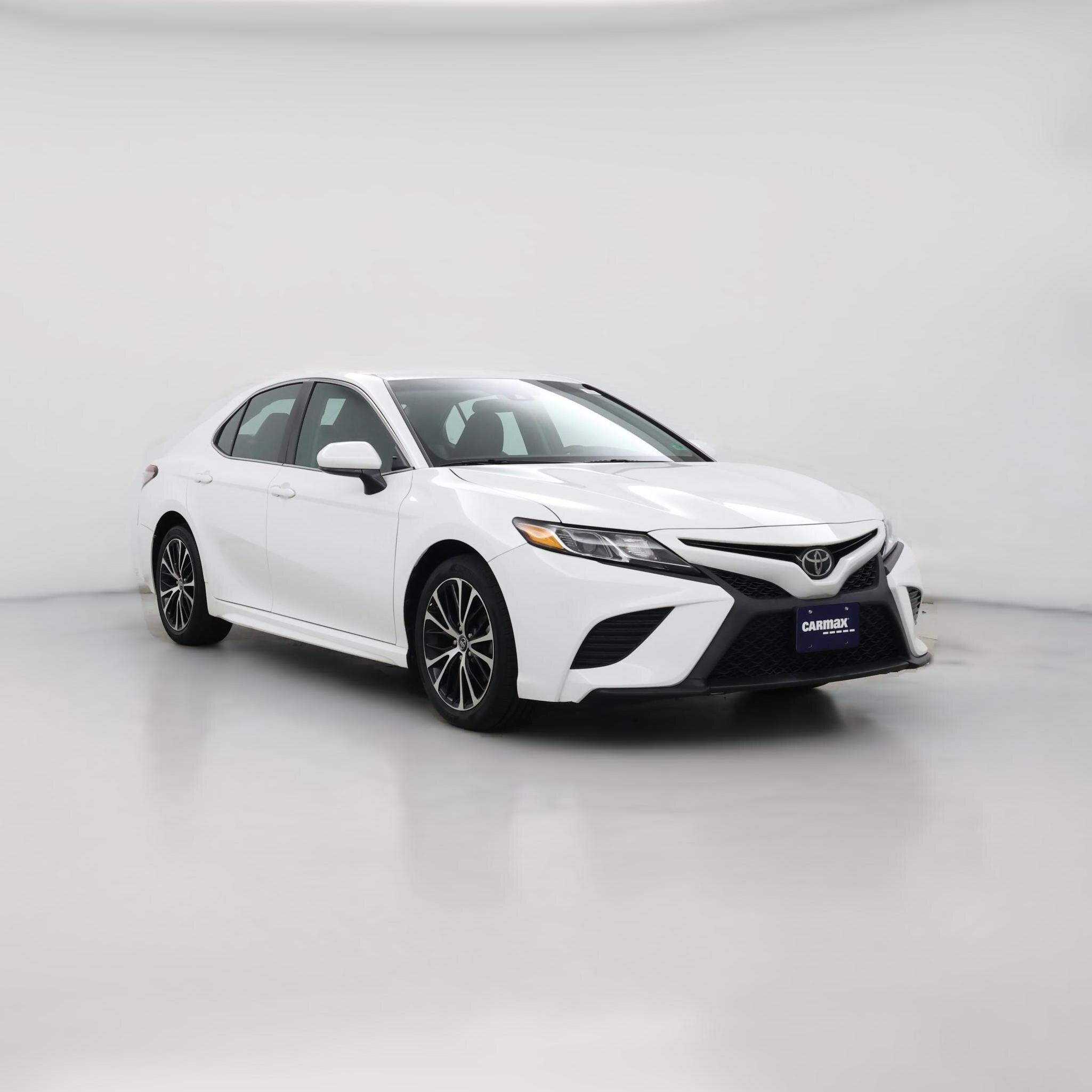Thumbnail: 2018 Toyota Camry - 1