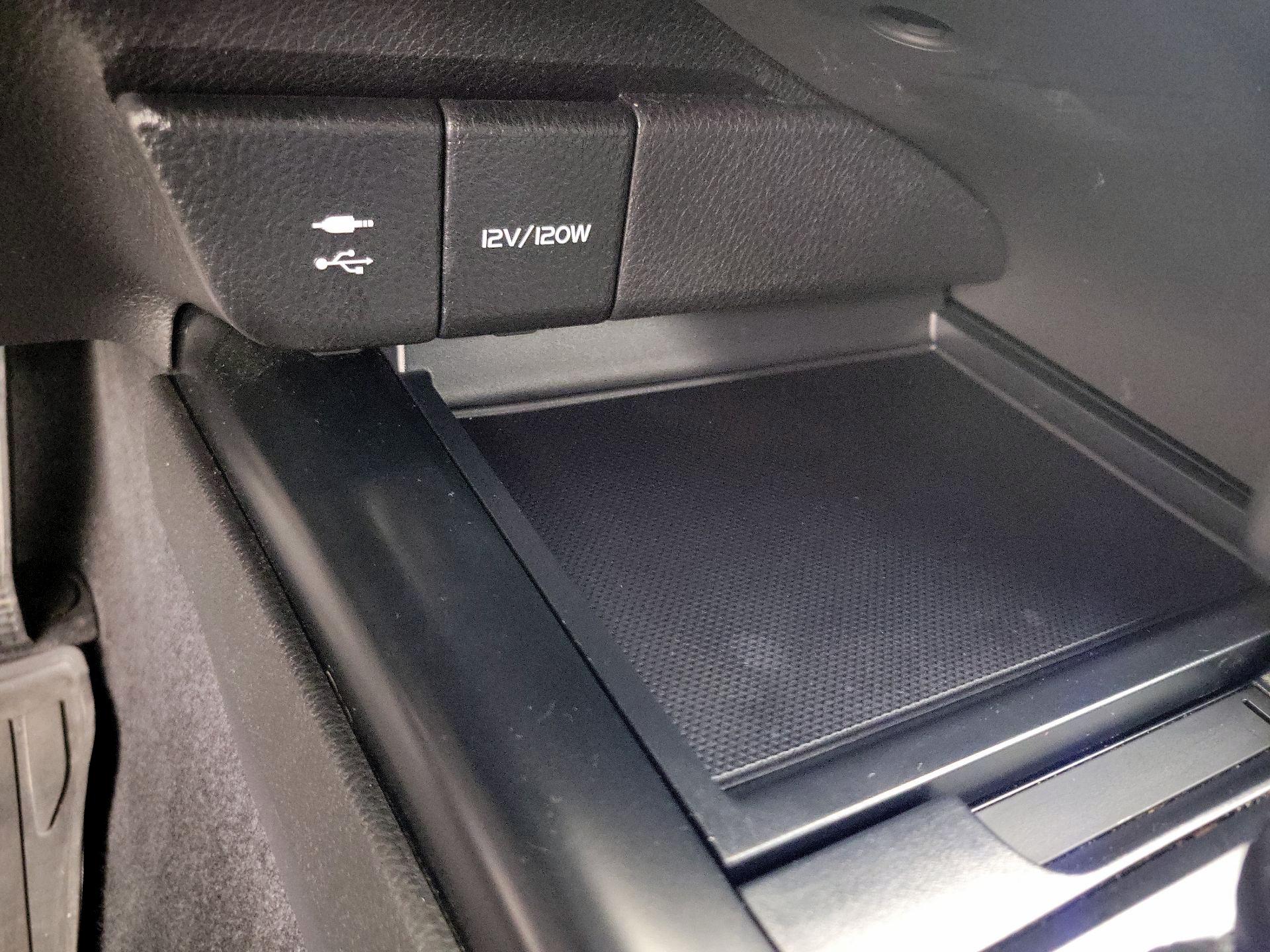 Thumbnail: 2018 Toyota Camry - 18