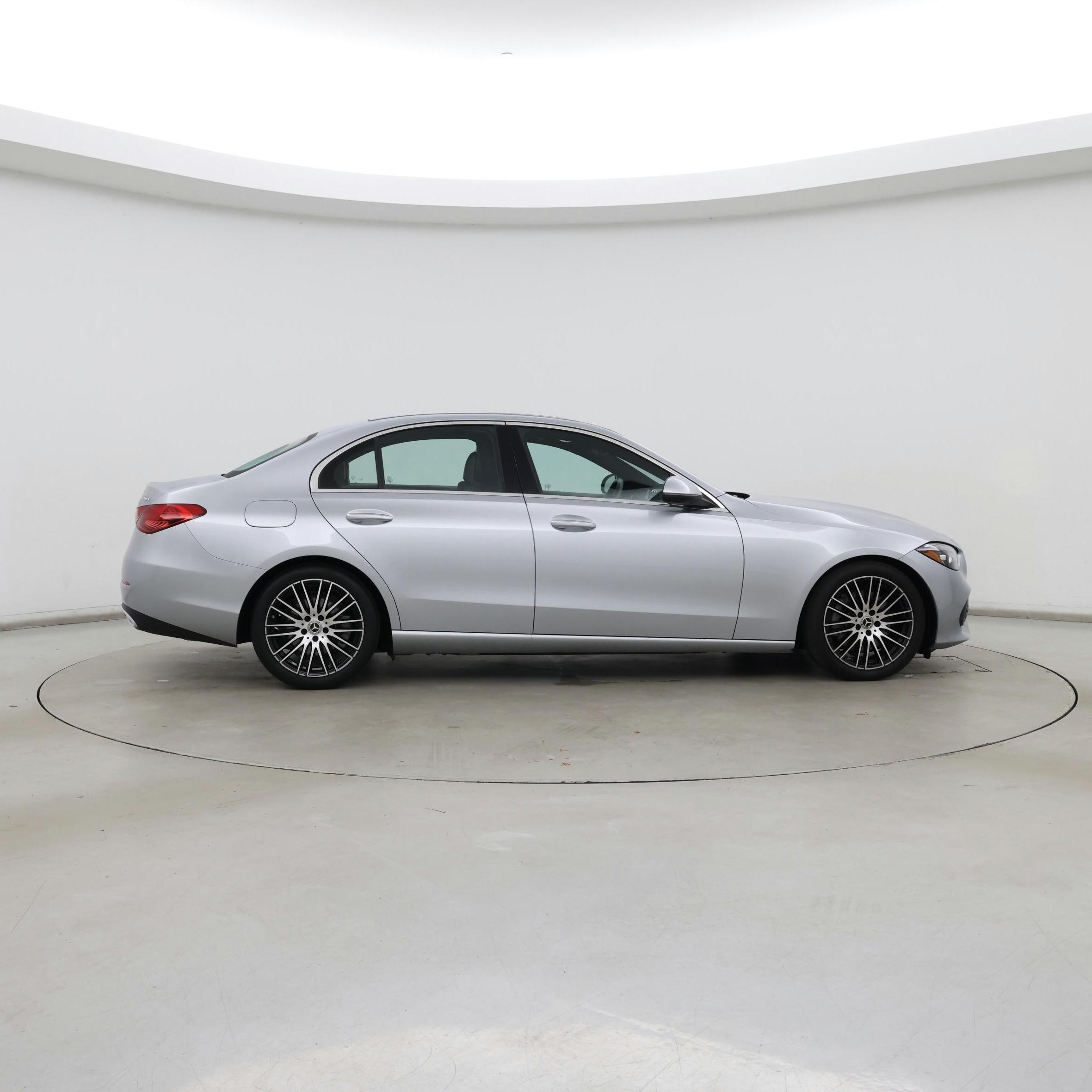 Thumbnail: 2022 Mercedes-Benz C-Class - 7