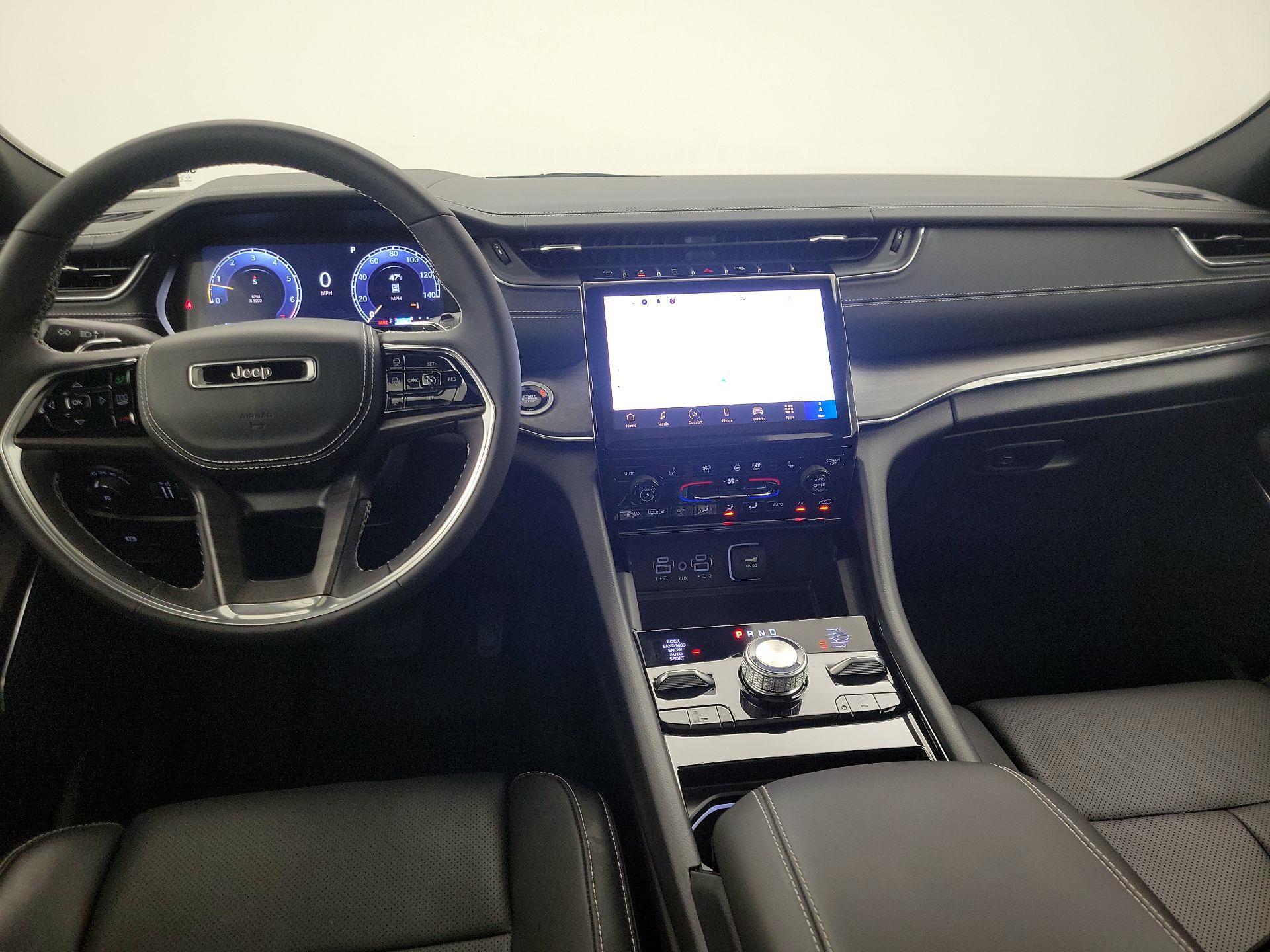 Thumbnail: 2024 Jeep Grand Cherokee - 9