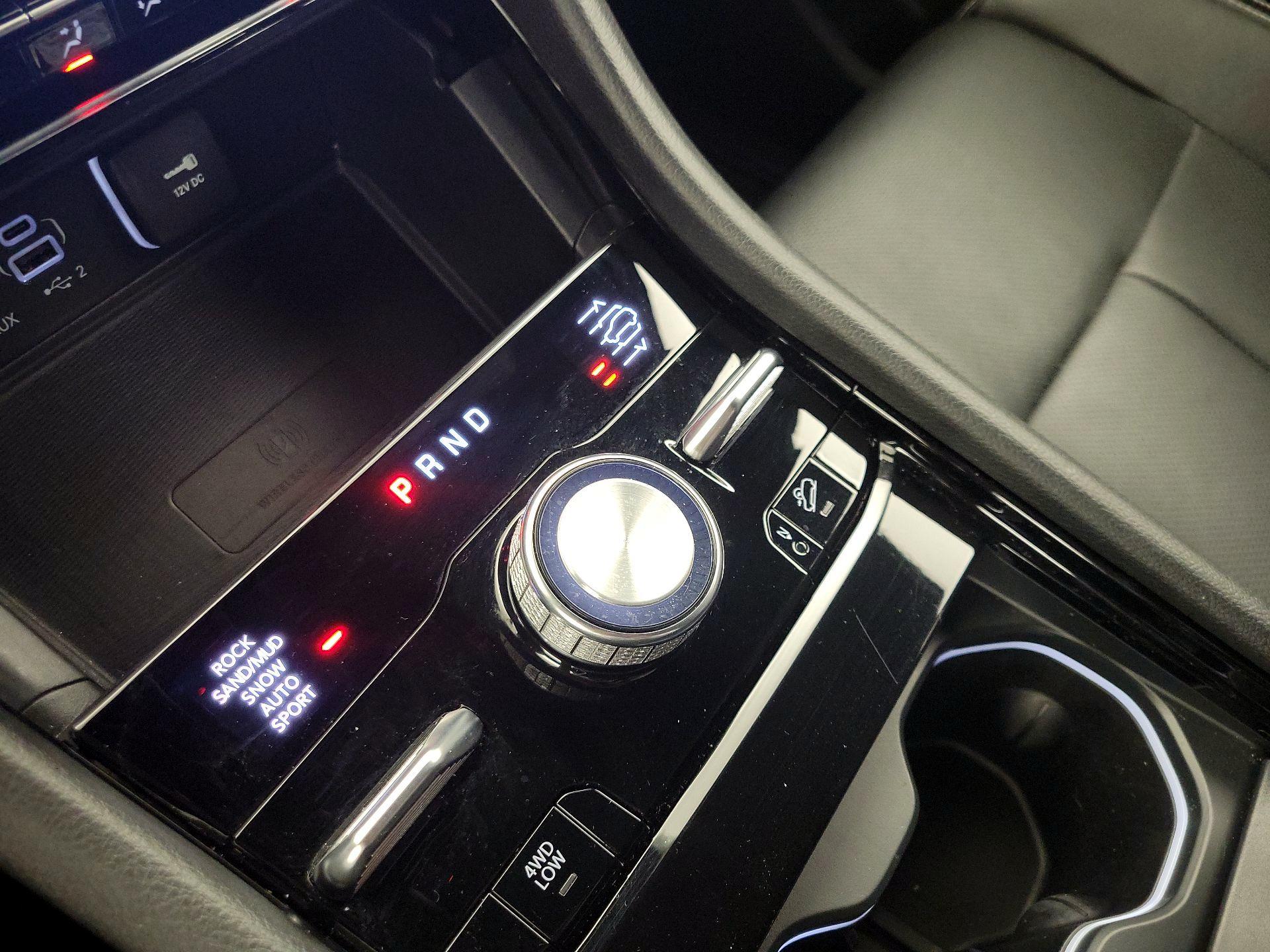 Thumbnail: 2024 Jeep Grand Cherokee - 18