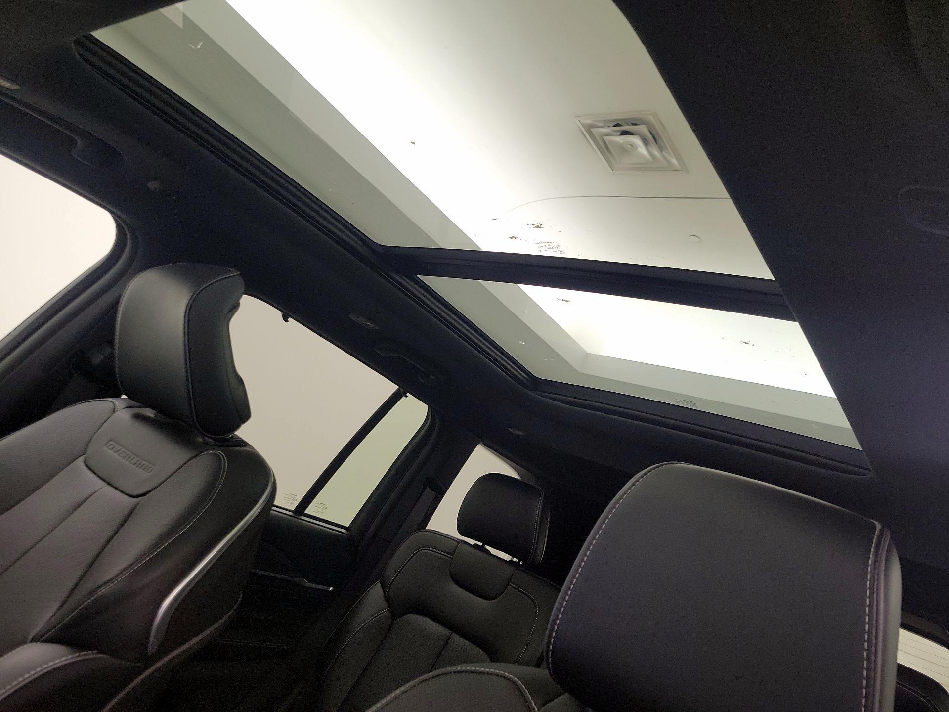 Thumbnail: 2024 Jeep Grand Cherokee - 20