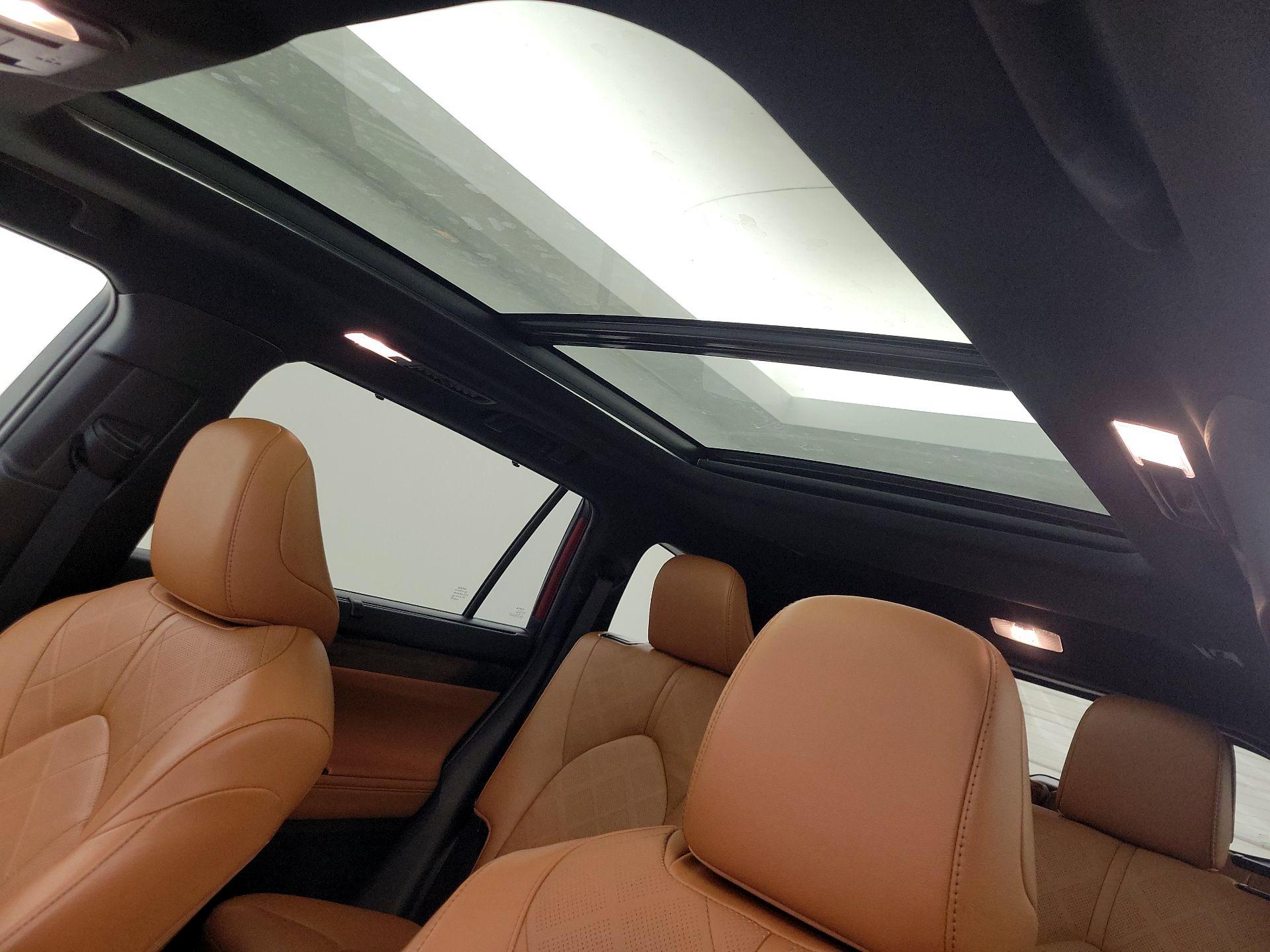 Thumbnail: 2023 Toyota Highlander - 19