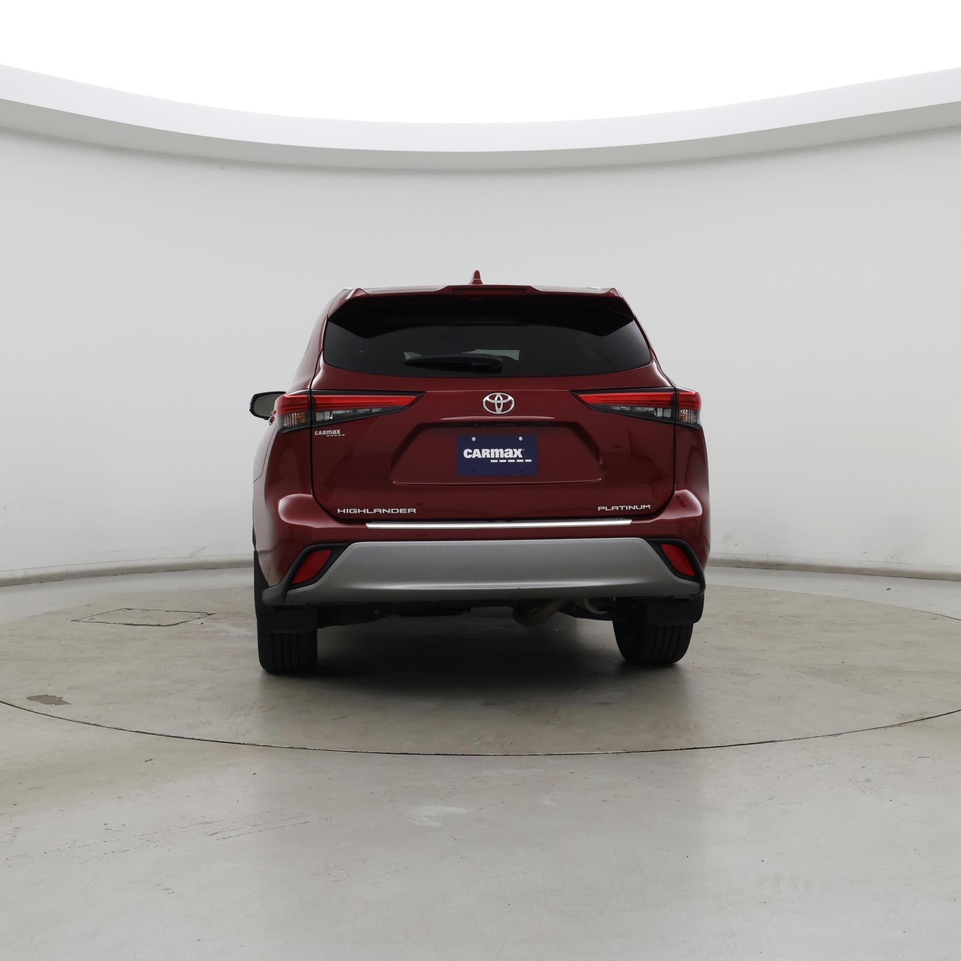 Thumbnail: 2023 Toyota Highlander - 6