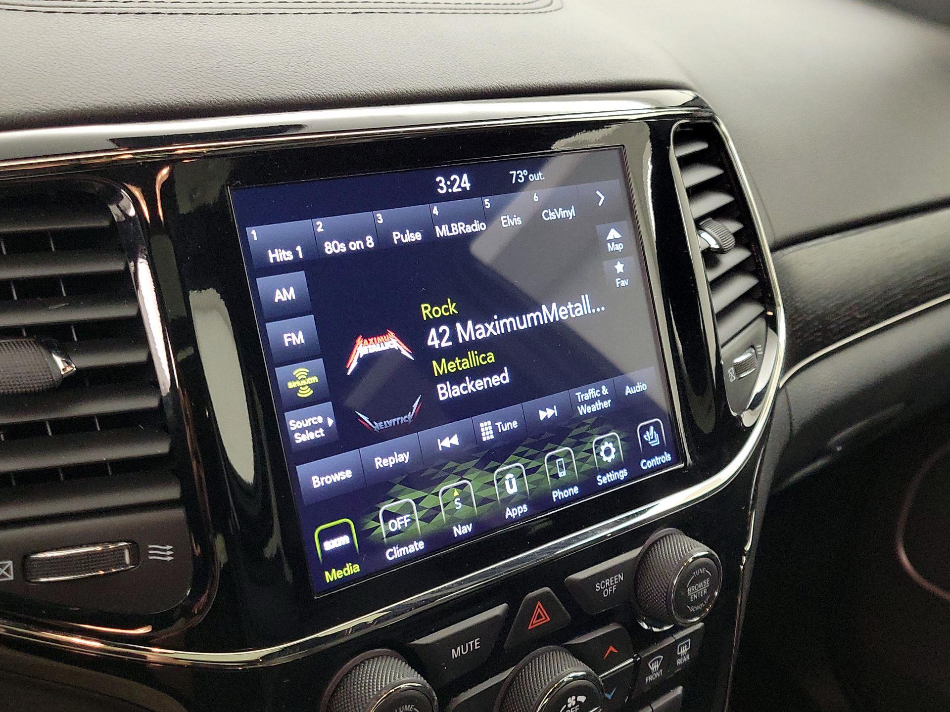 Thumbnail: 2021 Jeep Grand Cherokee - 16