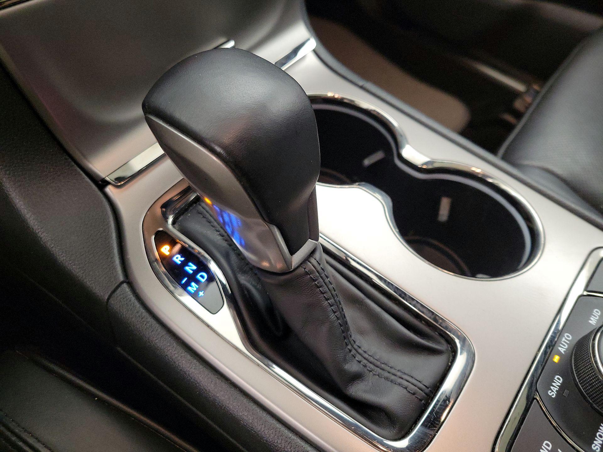 Thumbnail: 2021 Jeep Grand Cherokee - 18