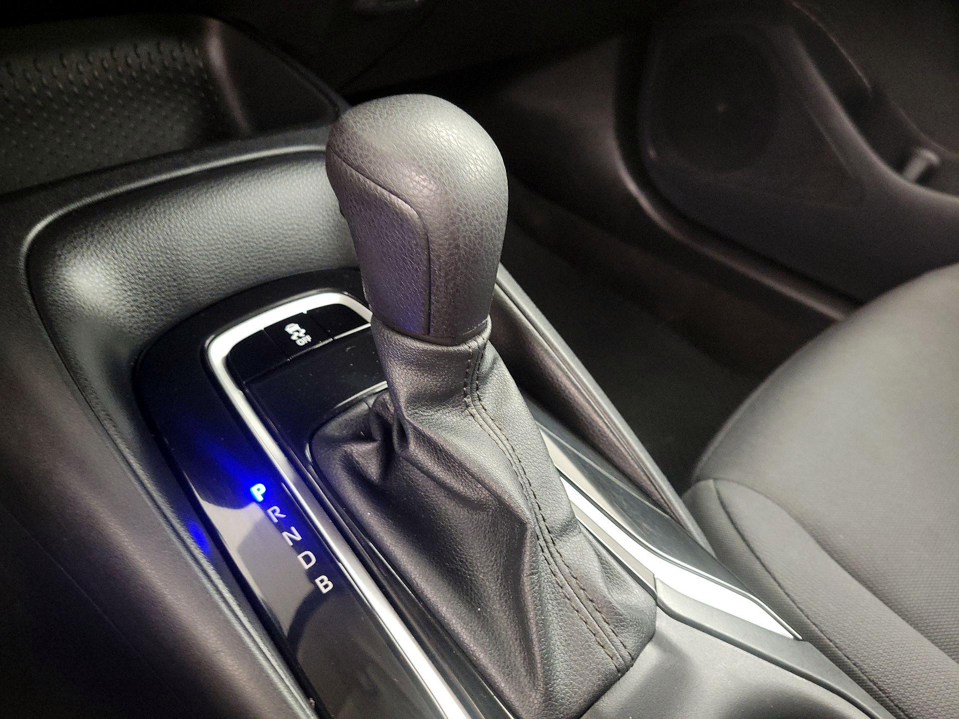 Thumbnail: 2023 Toyota Corolla - 17