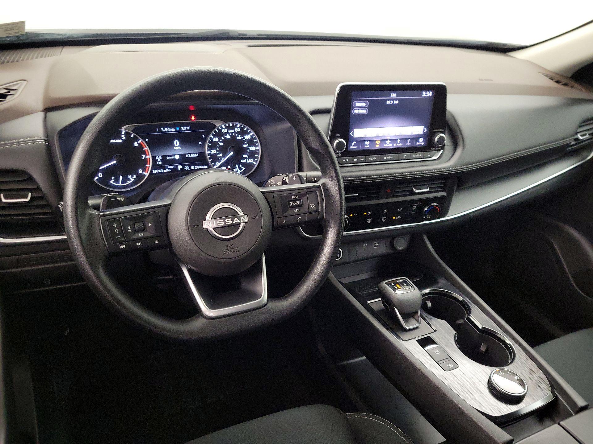 Thumbnail: 2023 Nissan Rogue - 9