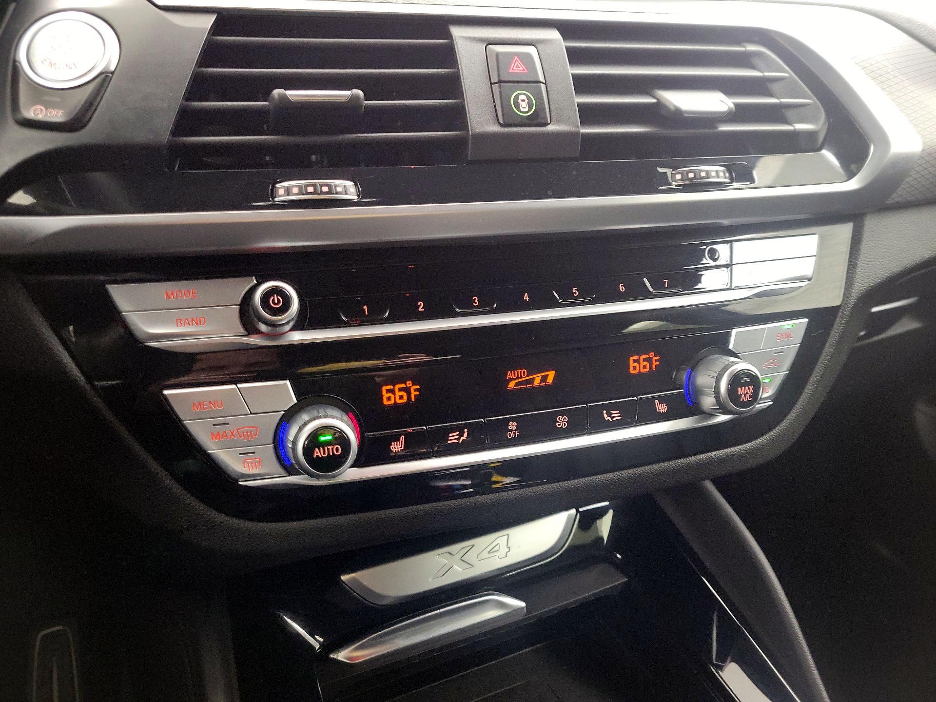 Thumbnail: 2021 BMW X4 - 17