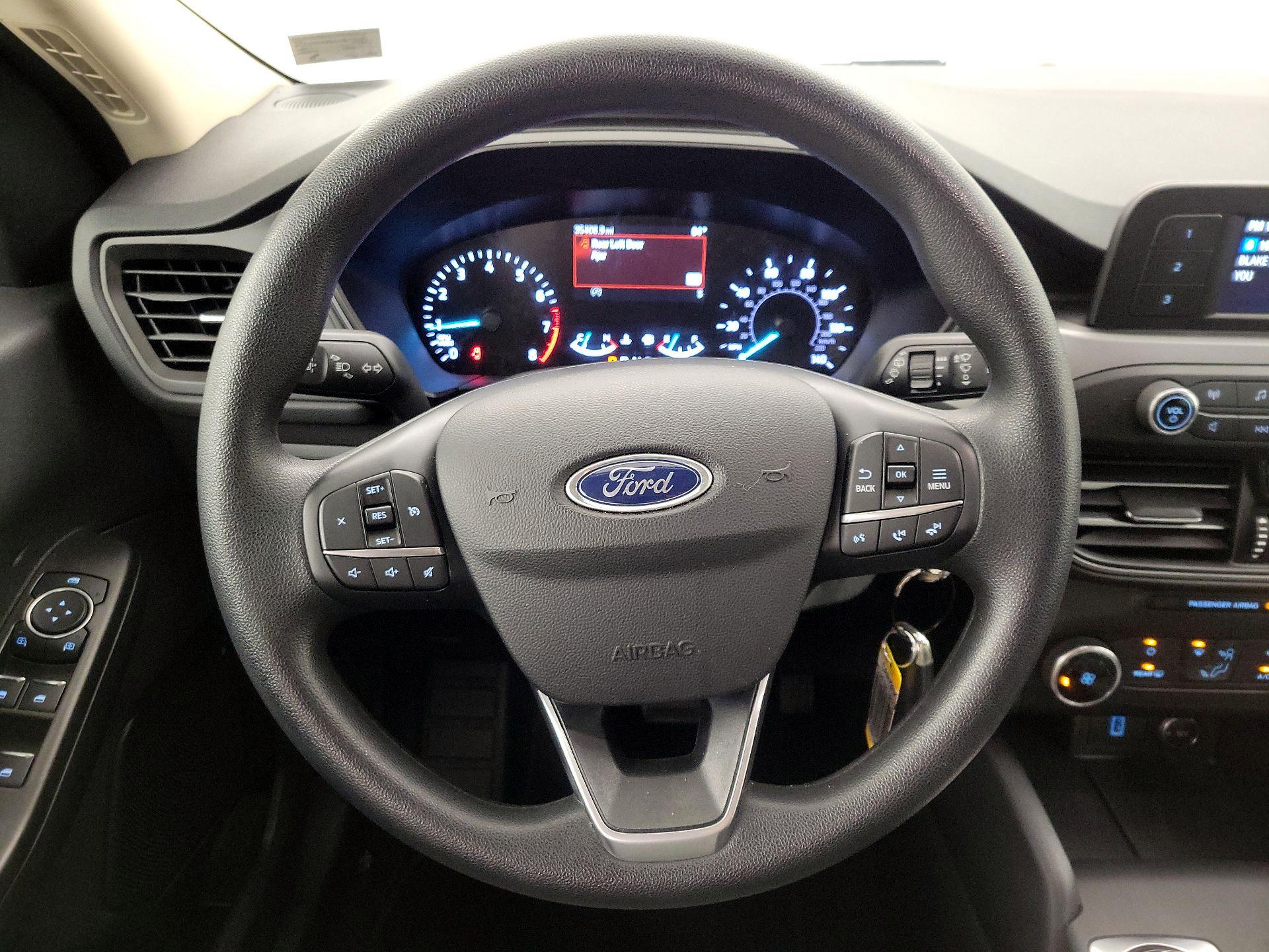 Thumbnail: 2020 Ford Escape - 10