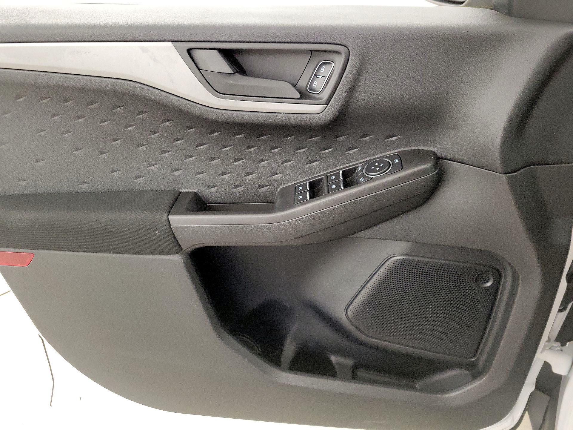 Thumbnail: 2020 Ford Escape - 12