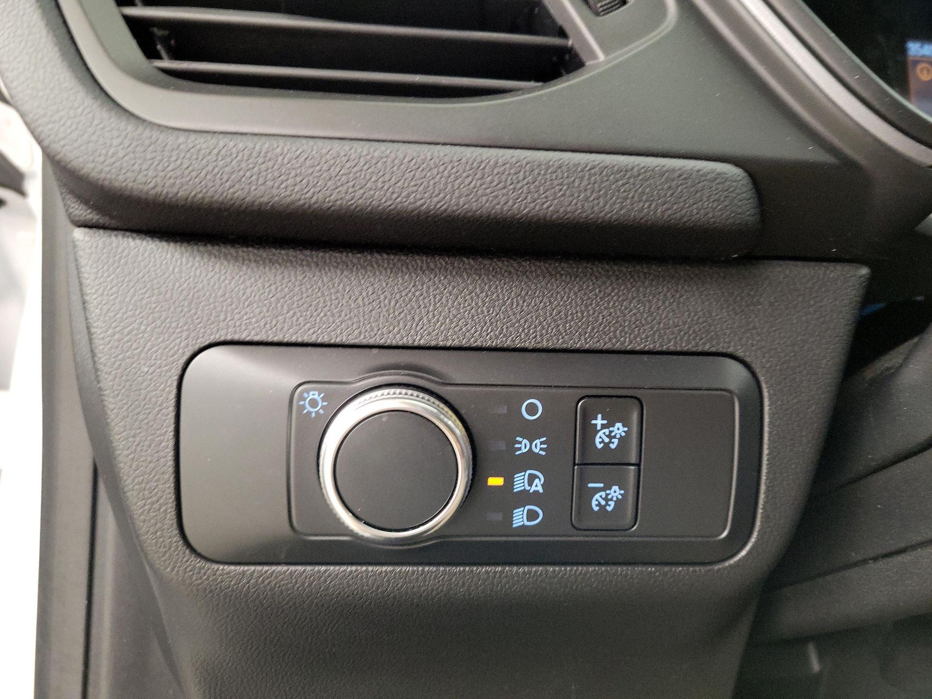 Thumbnail: 2020 Ford Escape - 13