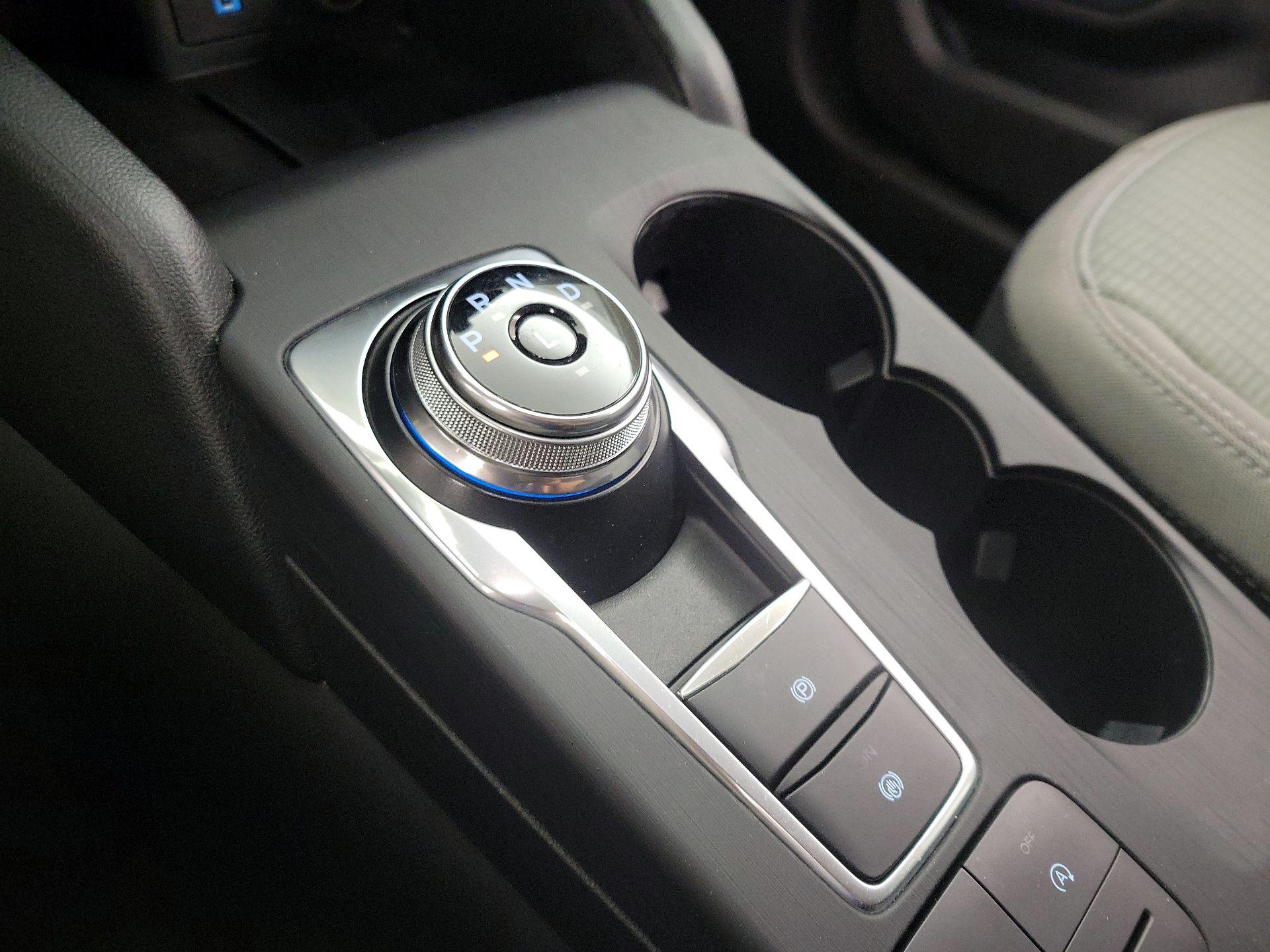 Thumbnail: 2020 Ford Escape - 17