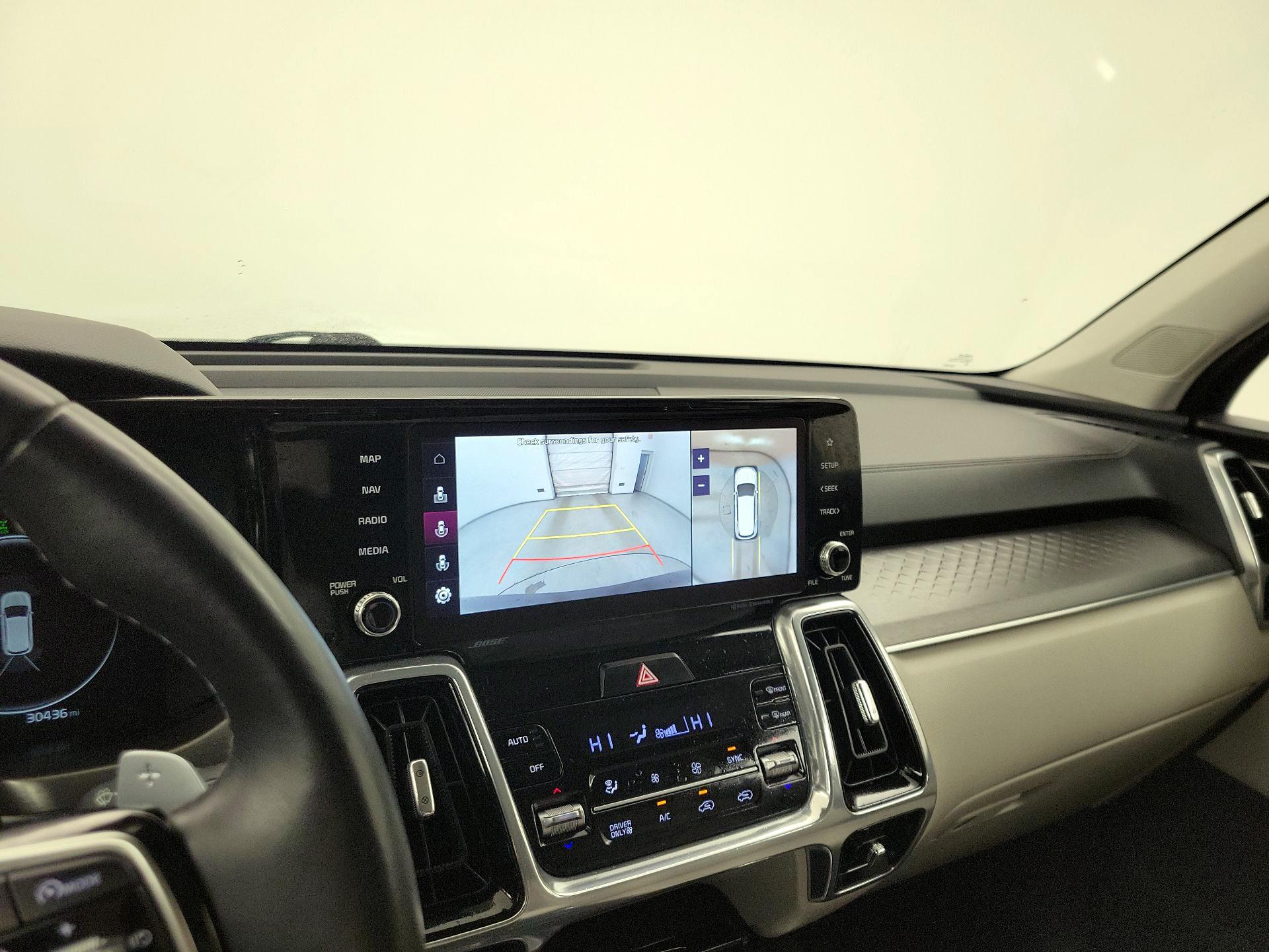 Thumbnail: 2023 Kia Sorento - 15