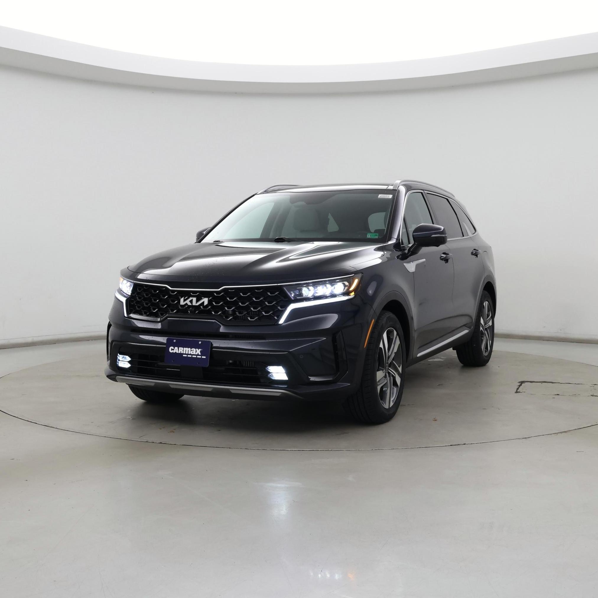 Thumbnail: 2023 Kia Sorento - 4