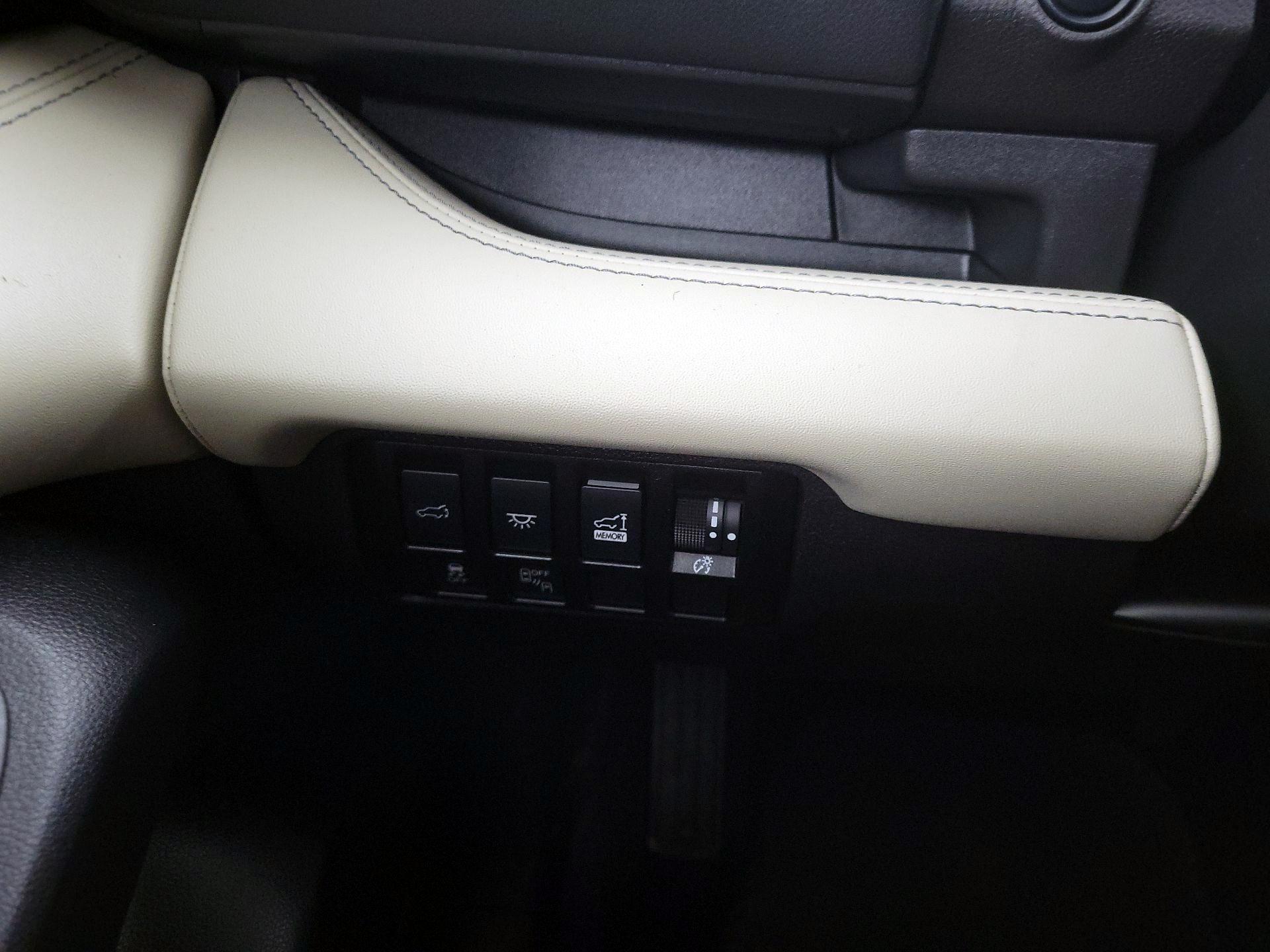 Thumbnail: 2022 Subaru Ascent - 13