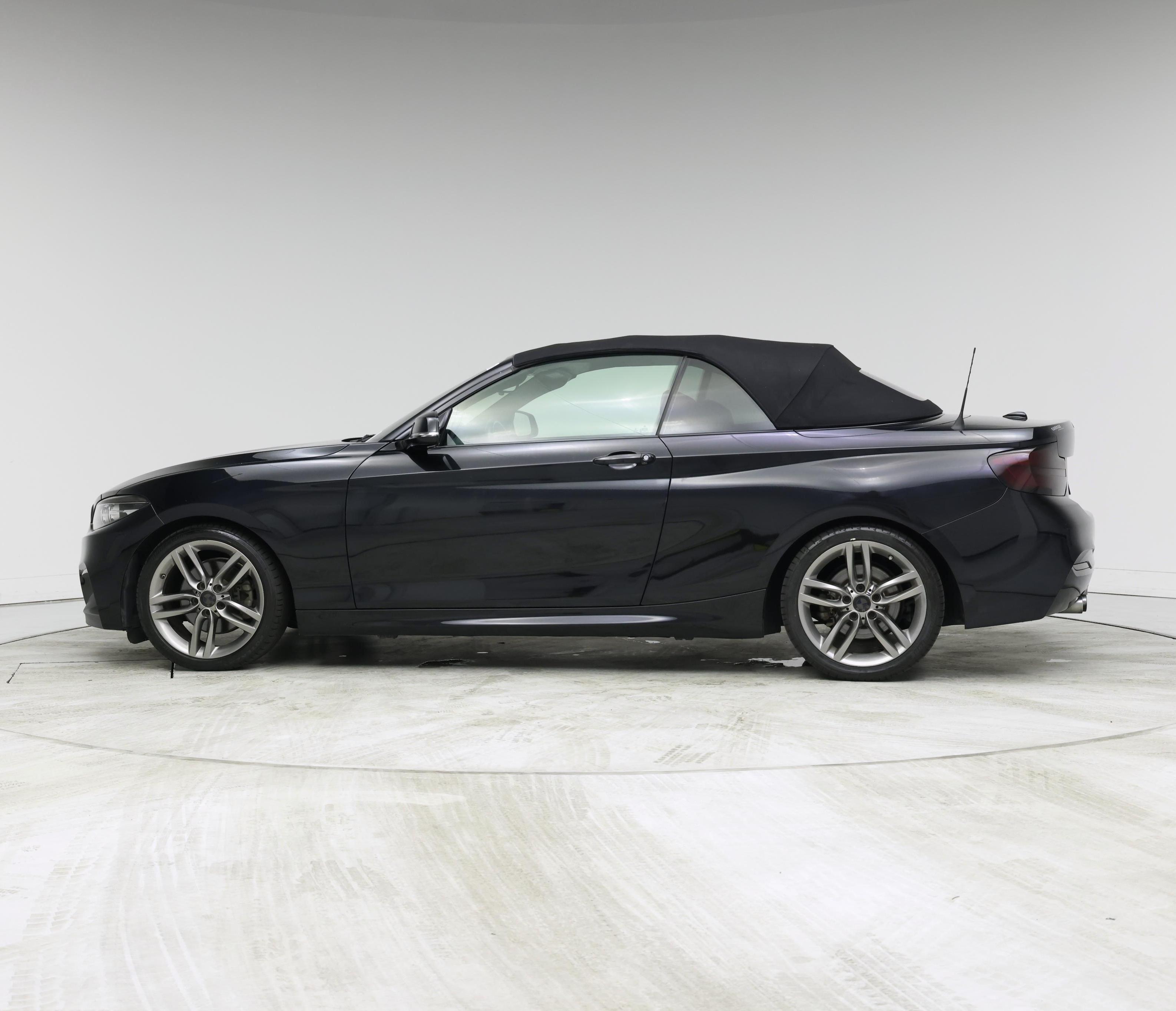Thumbnail: 2018 BMW 2 Series - 3