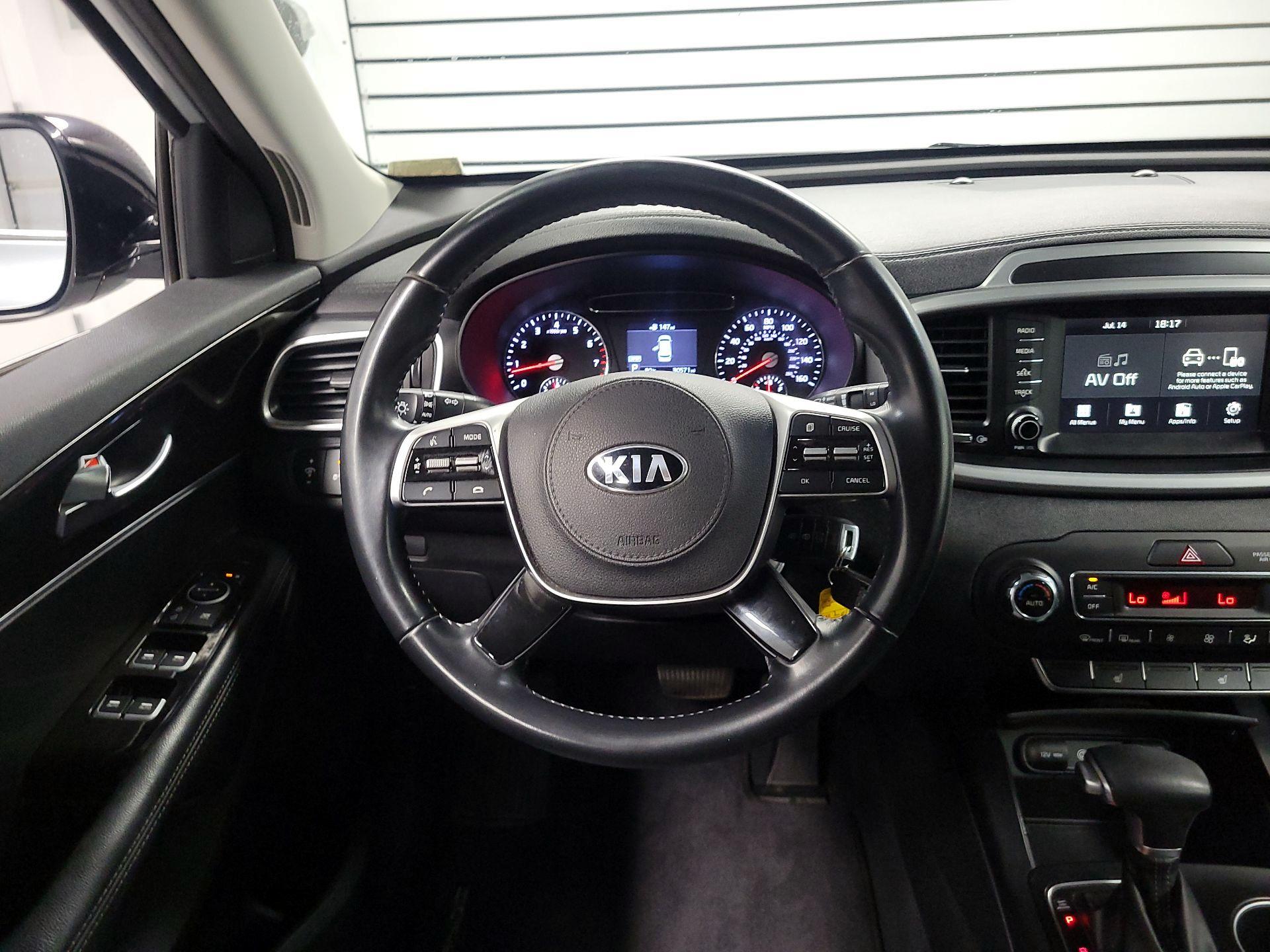 Thumbnail: 2019 Kia Sorento - 10
