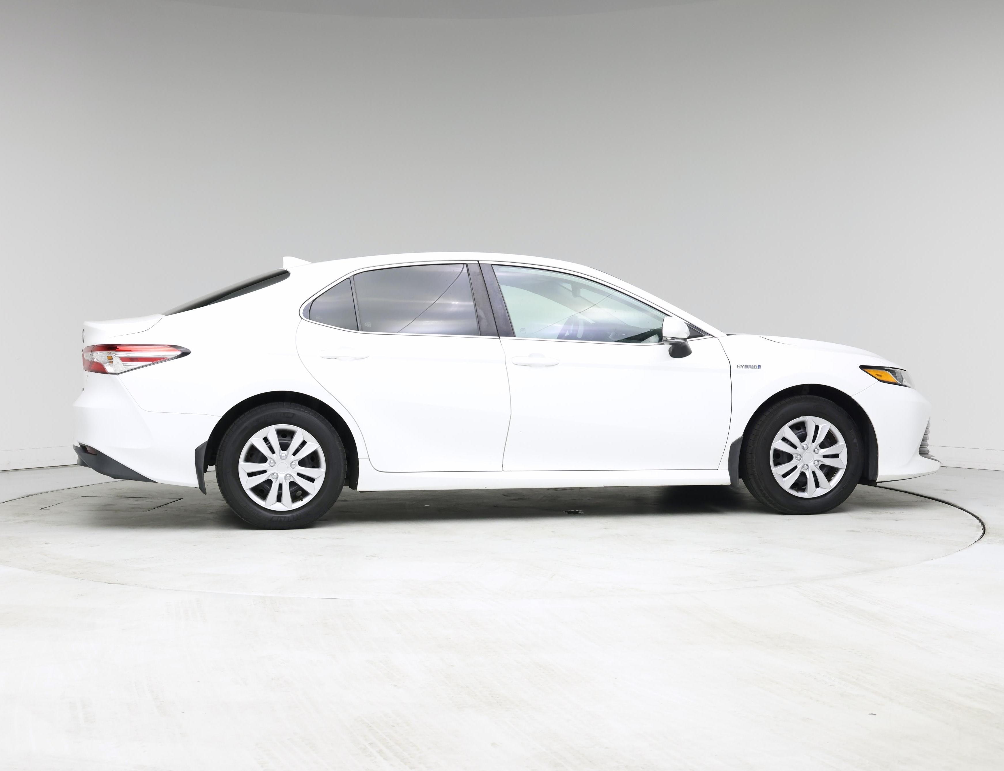 Thumbnail: 2020 Toyota Camry - 7