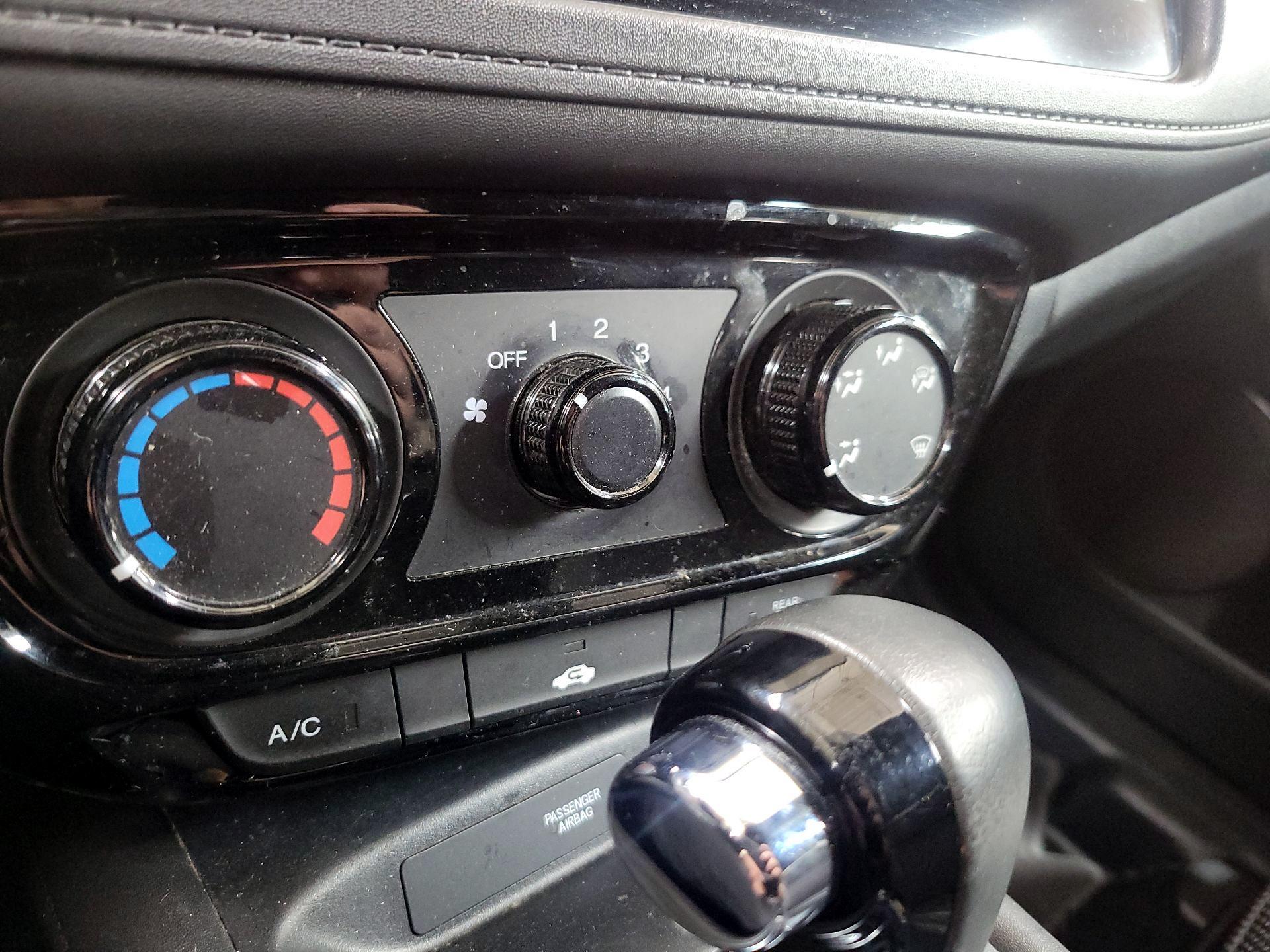 Thumbnail: 2021 Honda HR-V - 16
