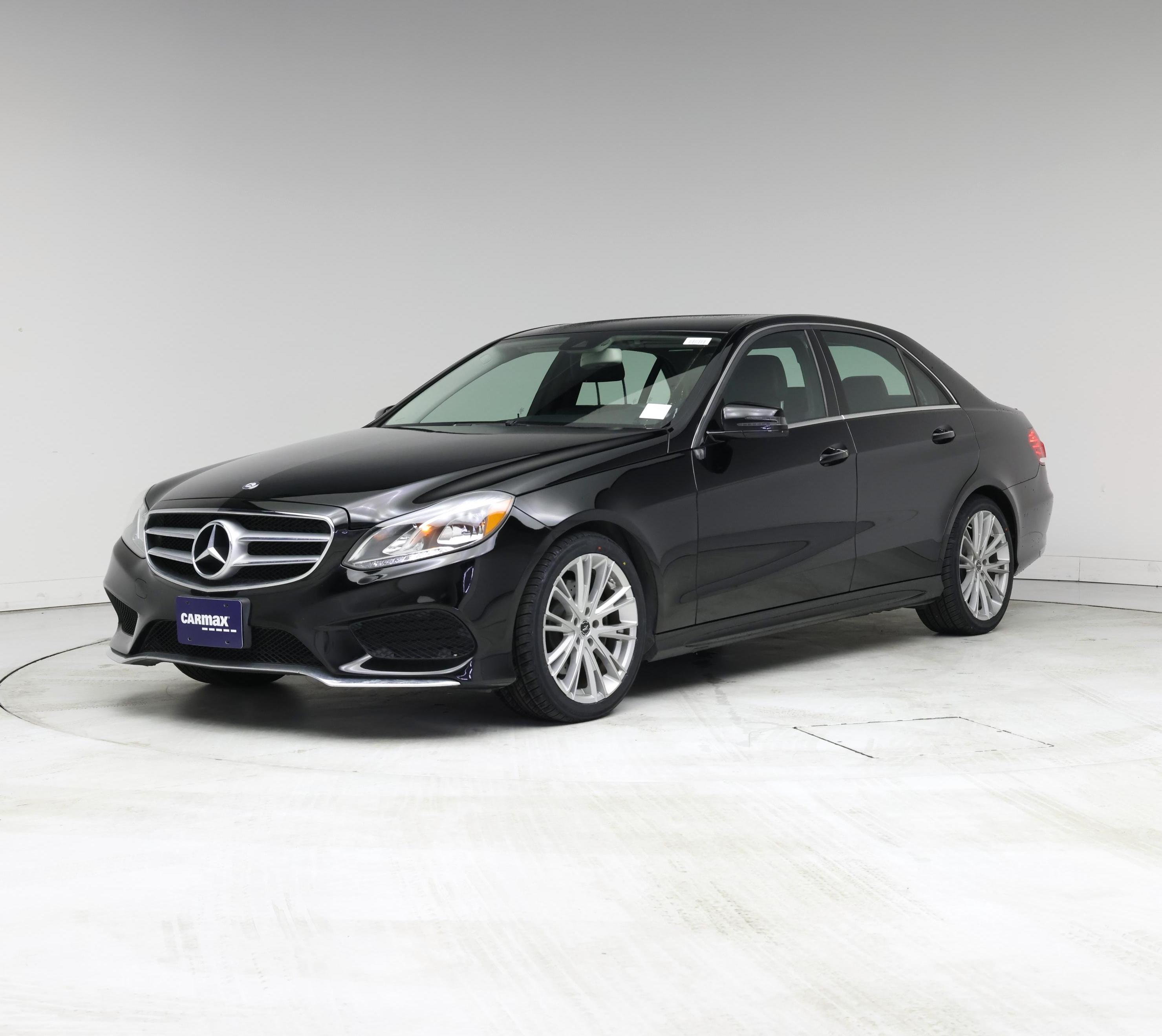 Thumbnail: 2014 Mercedes-Benz E-Class - 4