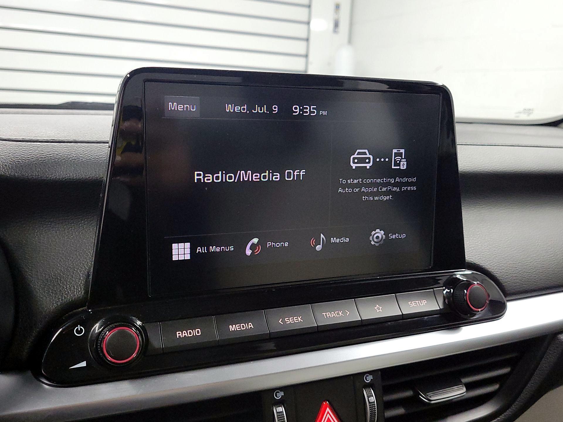 Thumbnail: 2023 Kia Forte - 15