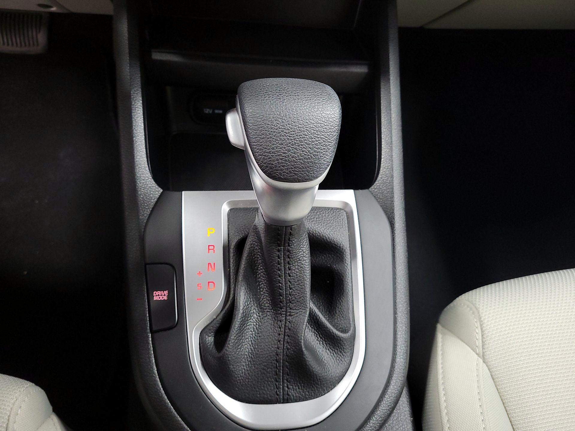 Thumbnail: 2023 Kia Forte - 17