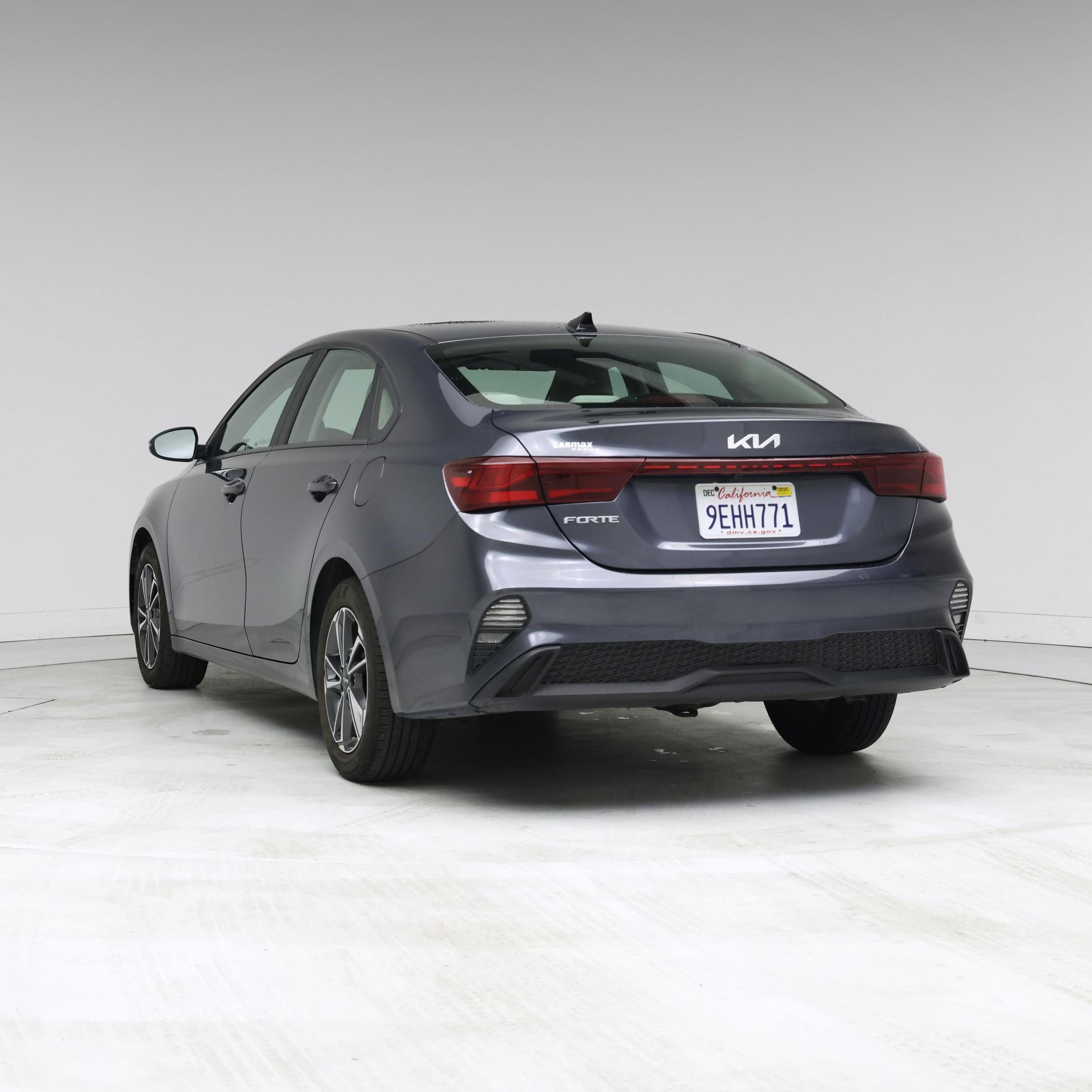 Thumbnail: 2023 Kia Forte - 2