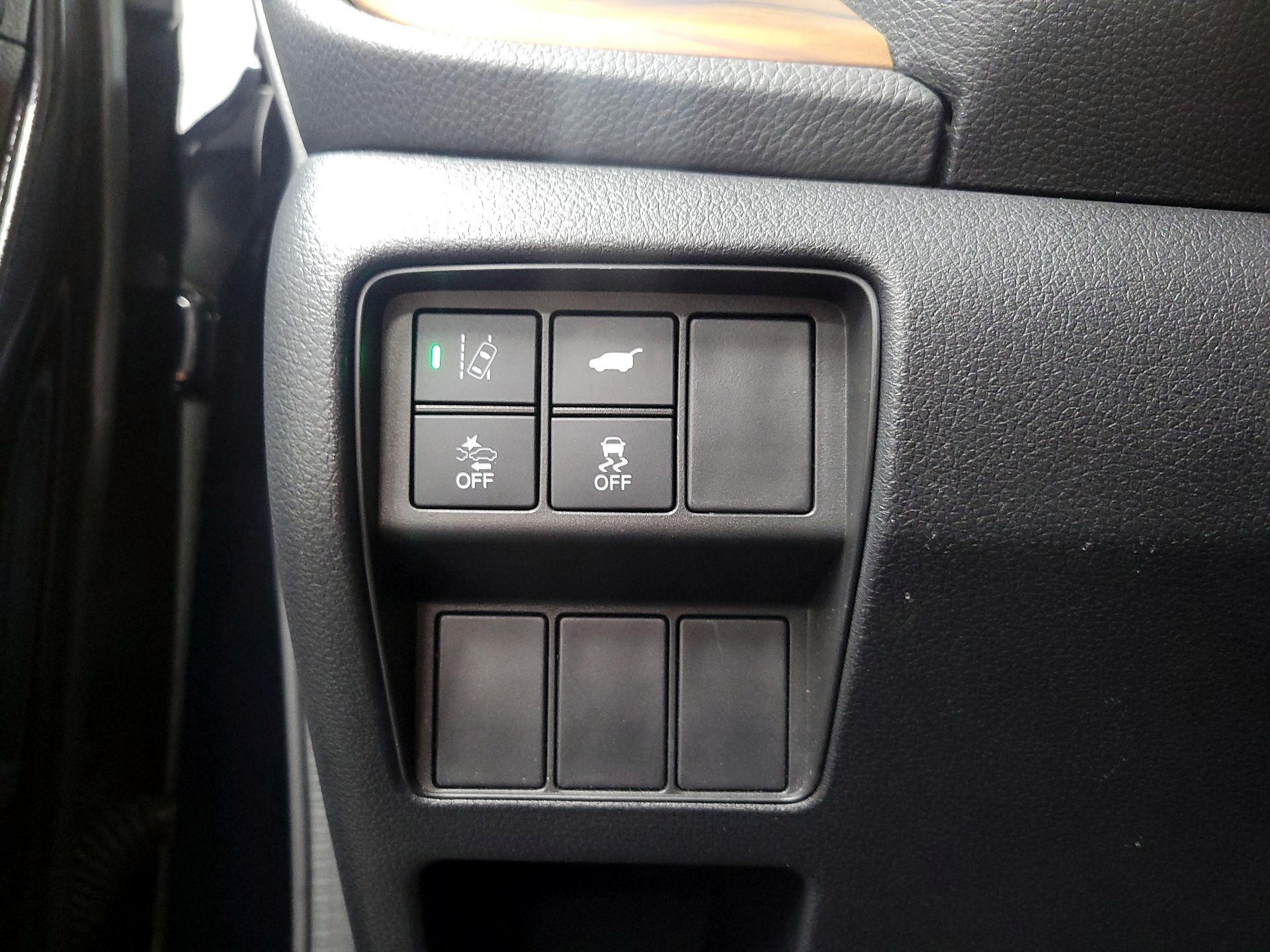 Thumbnail: 2020 Honda CR-V - 13